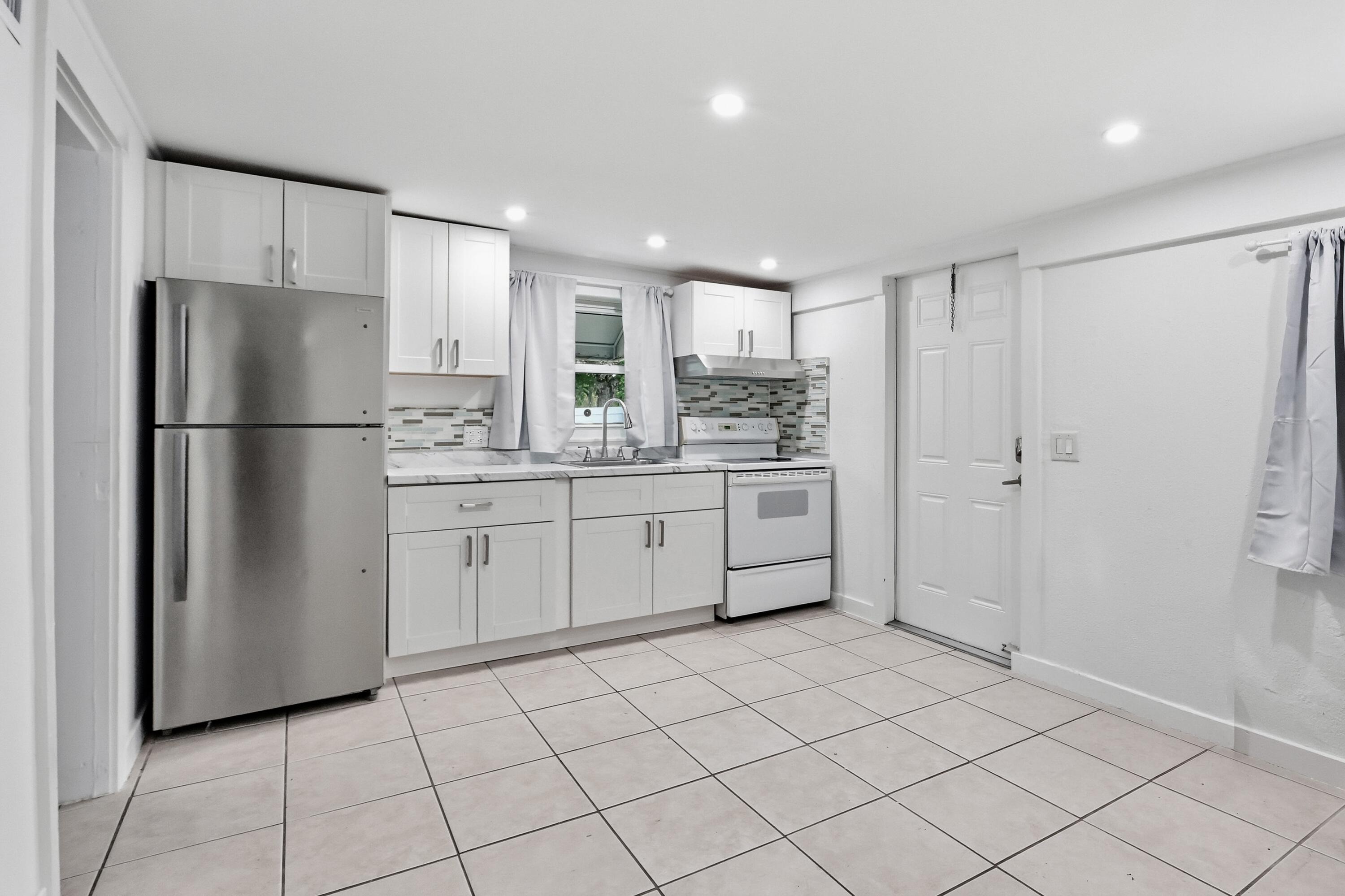 Kitchen/Living