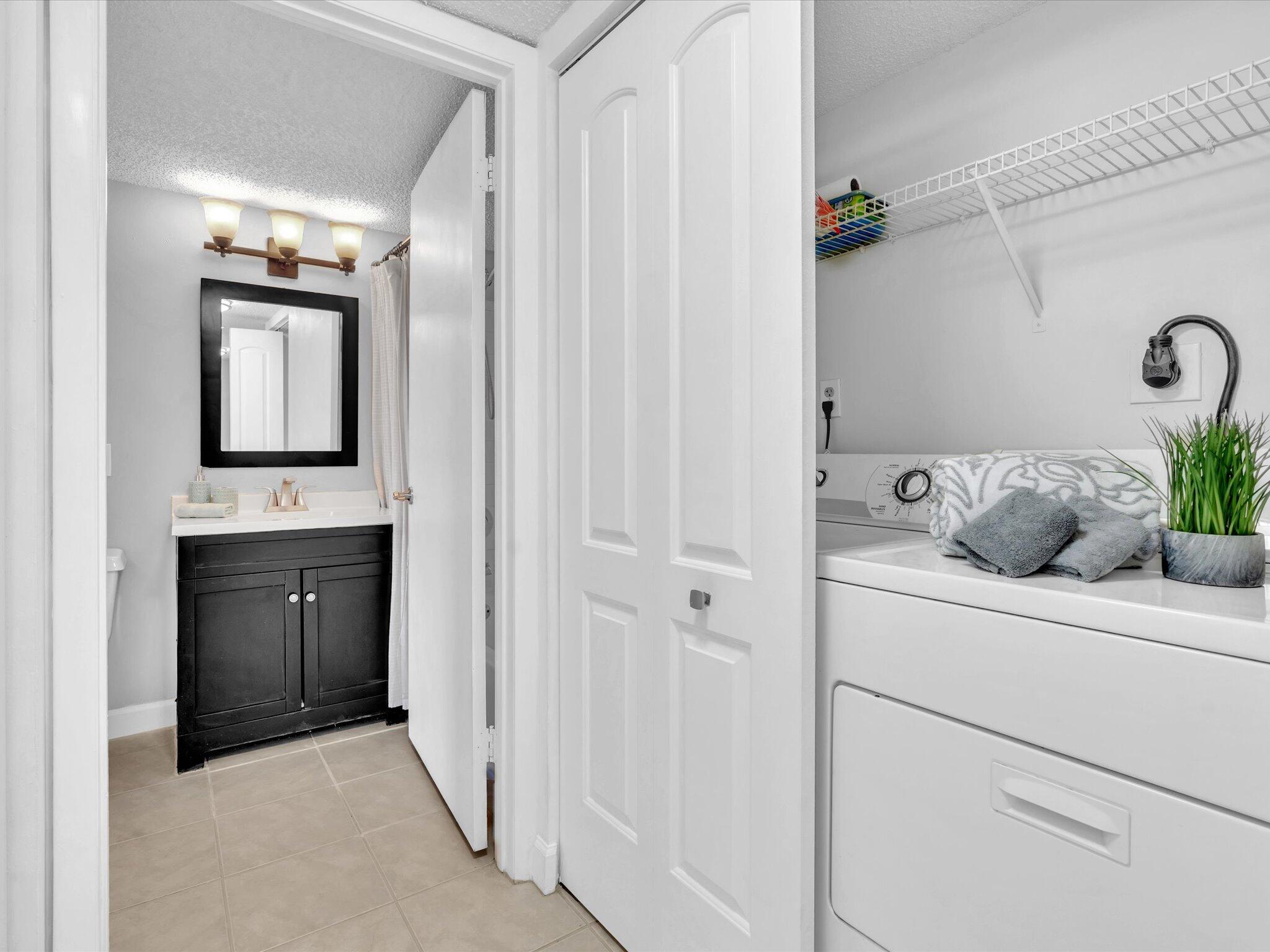 Full Size Washer & Dryer