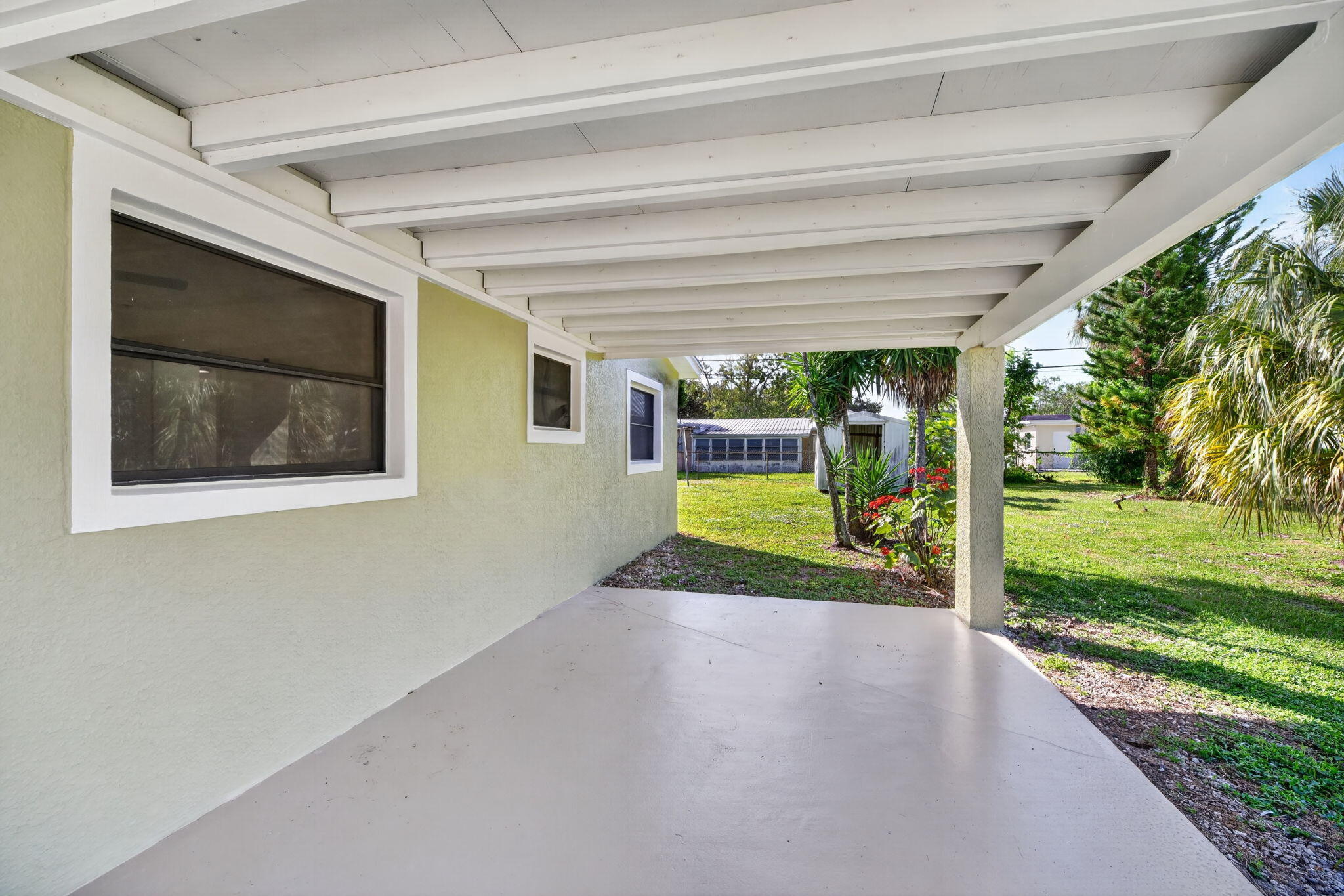 Carport