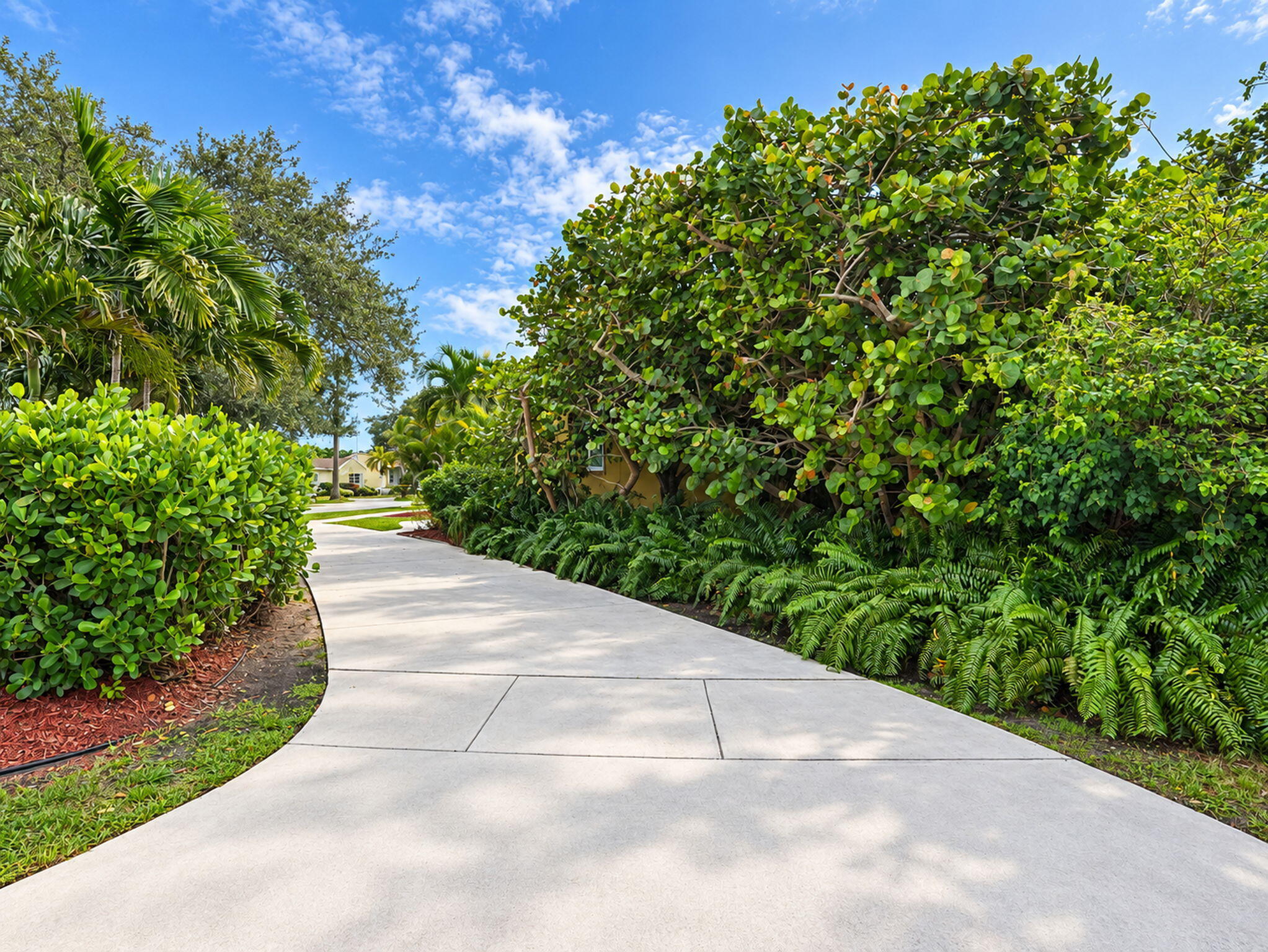 76-web-or-mls-048_Property_048_Edited