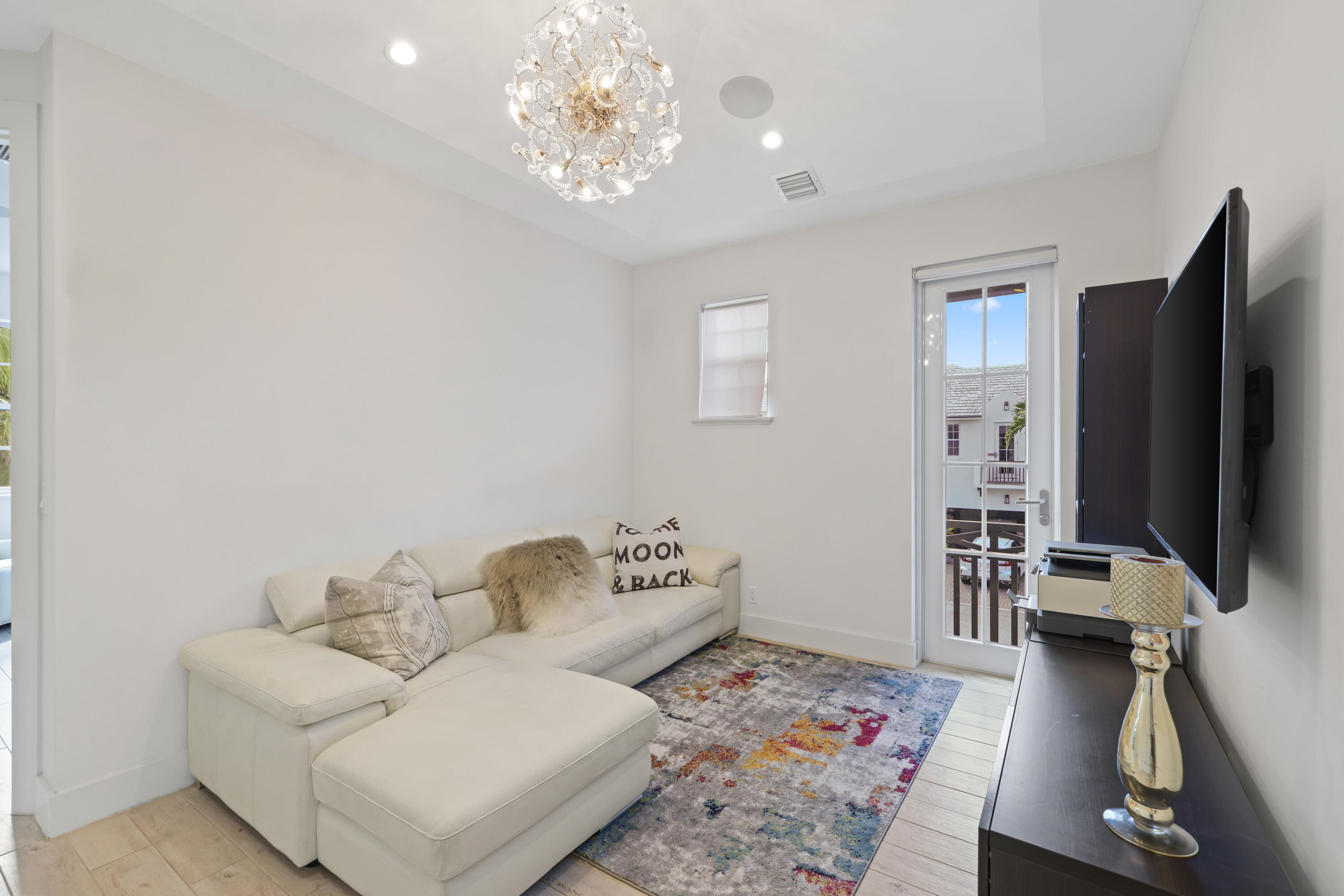 914 Saint George Boulevard - 26.jpg-FULL
