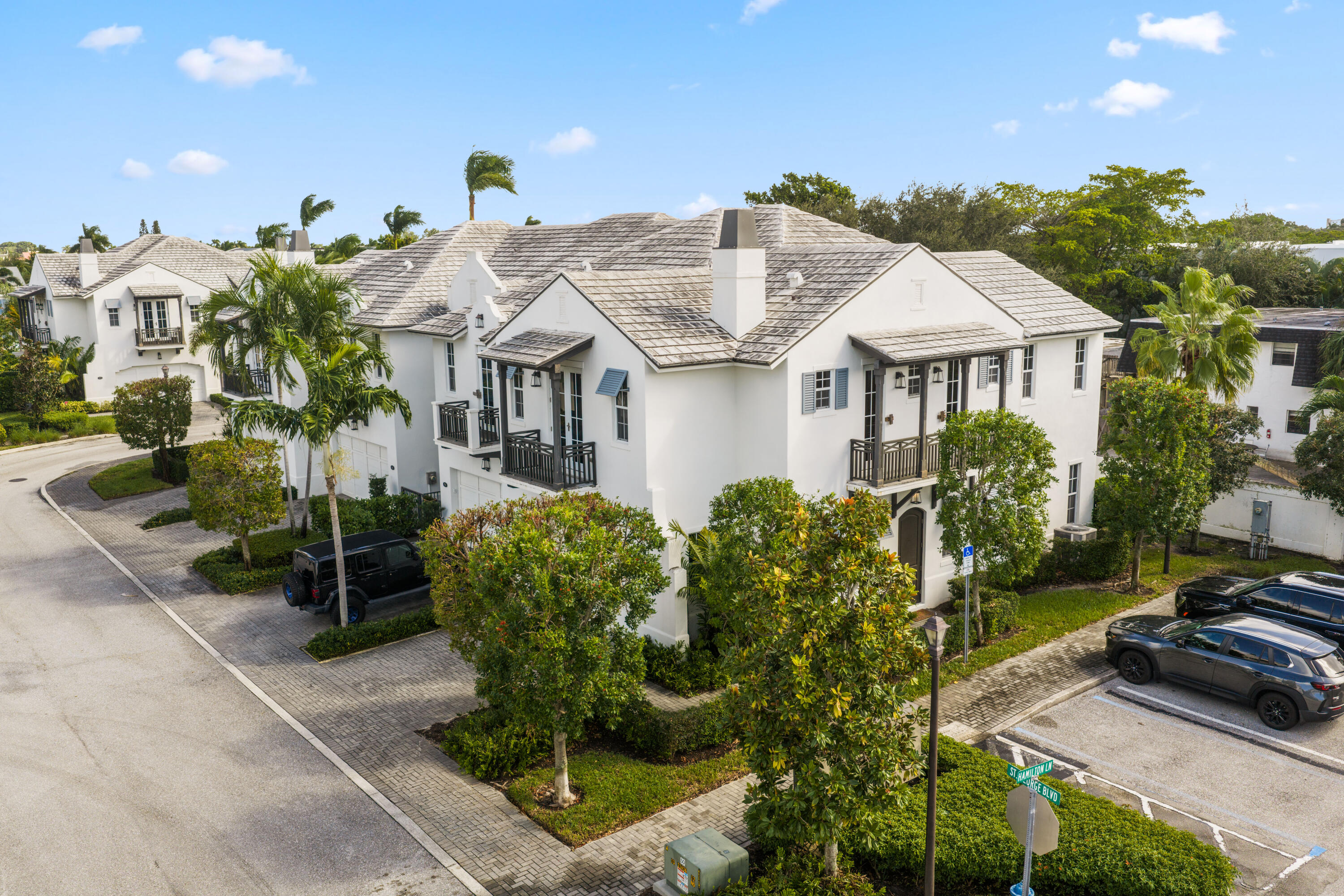 914 Saint George Boulevard - 46.jpg-FULL