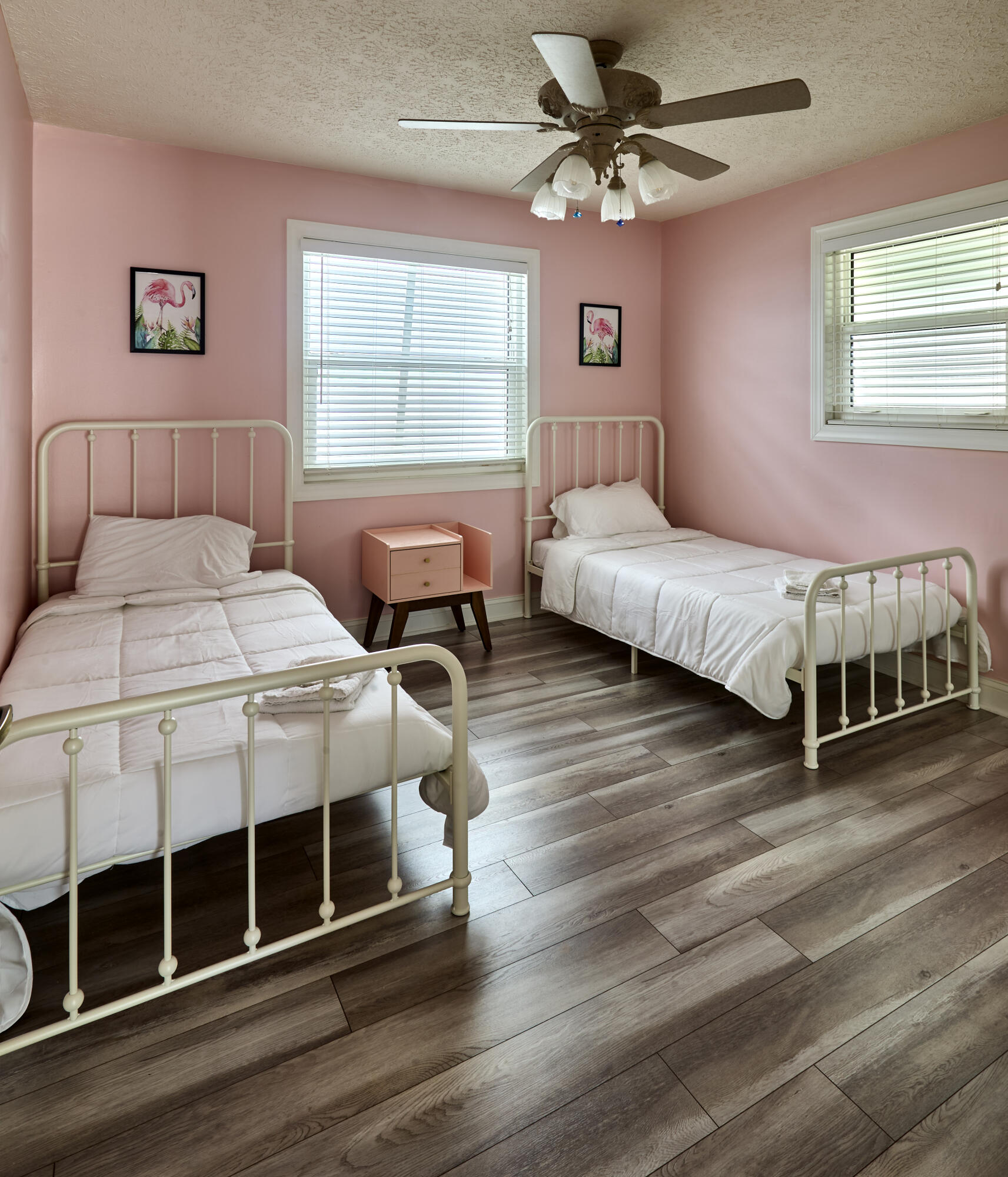 Bedroom_2A_8323_