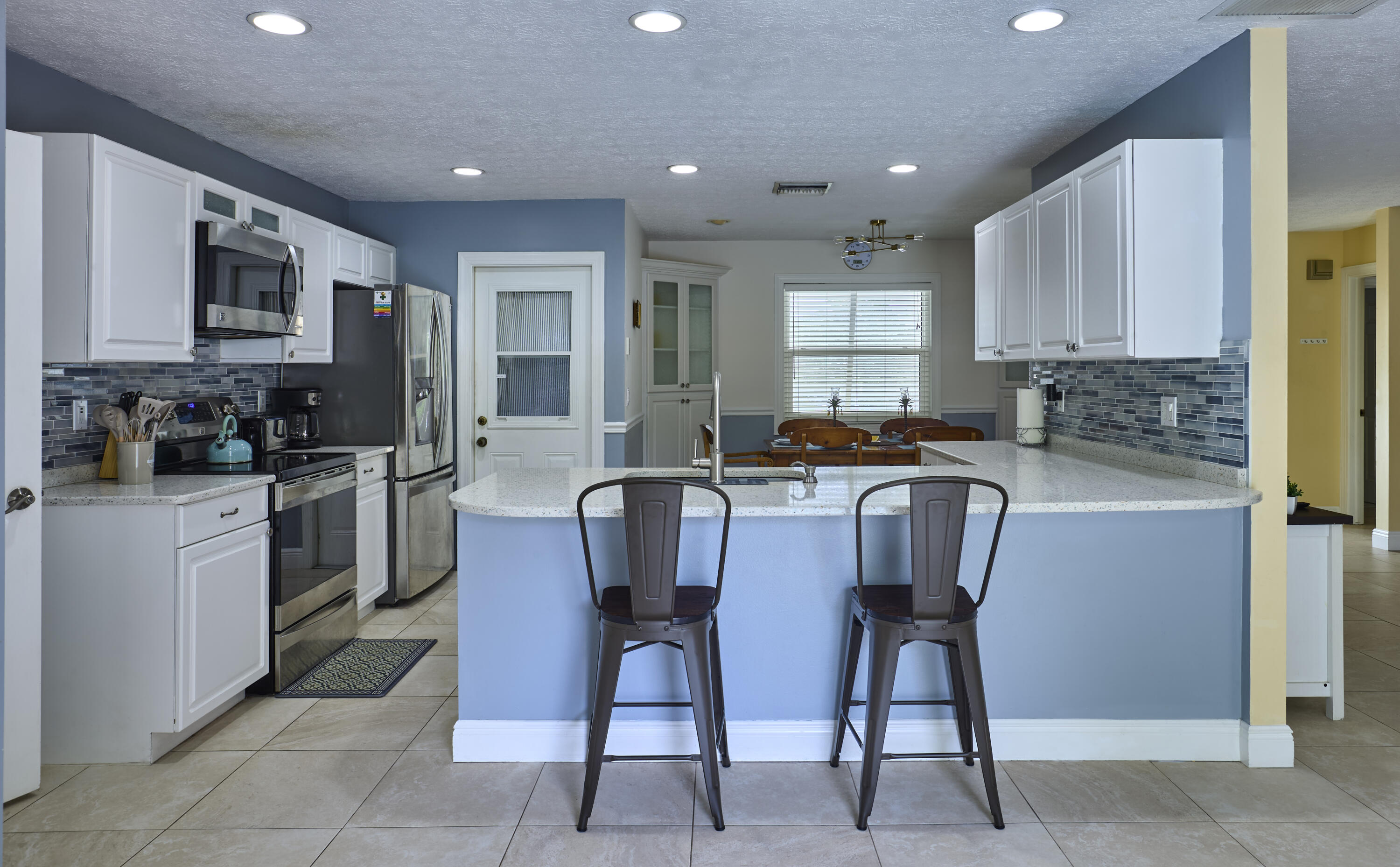 Interior_7_8296_