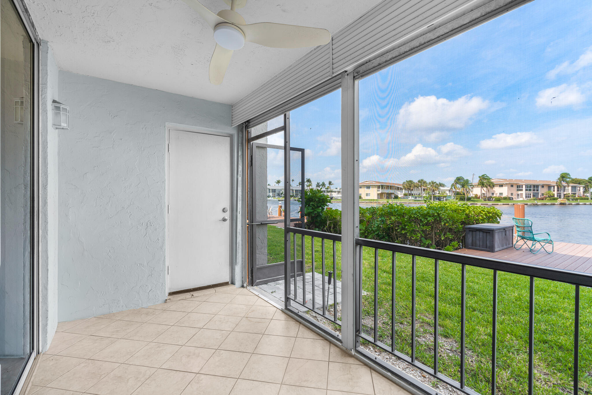 Screened in patio