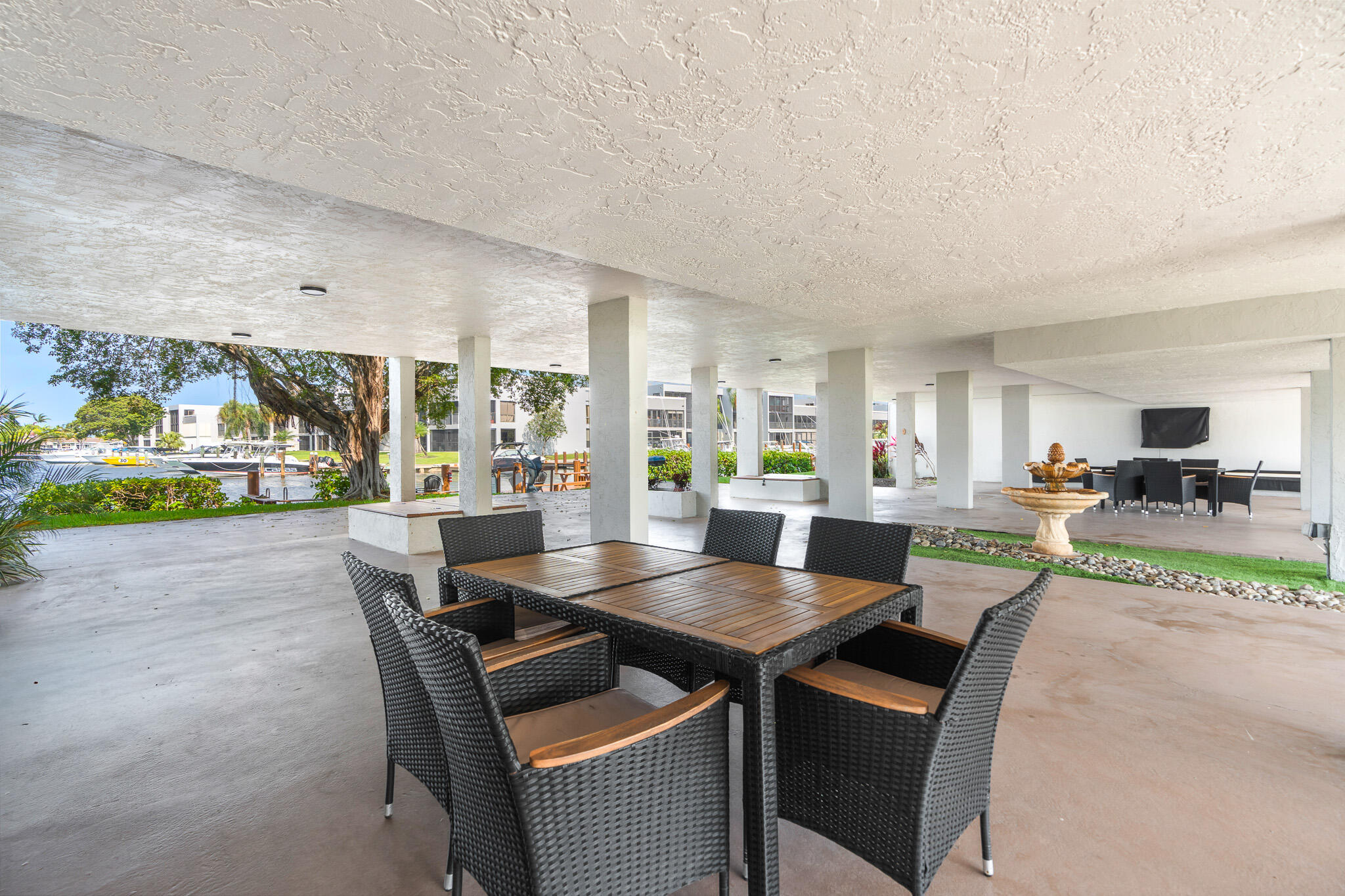 Common area breezeway off the community dock!