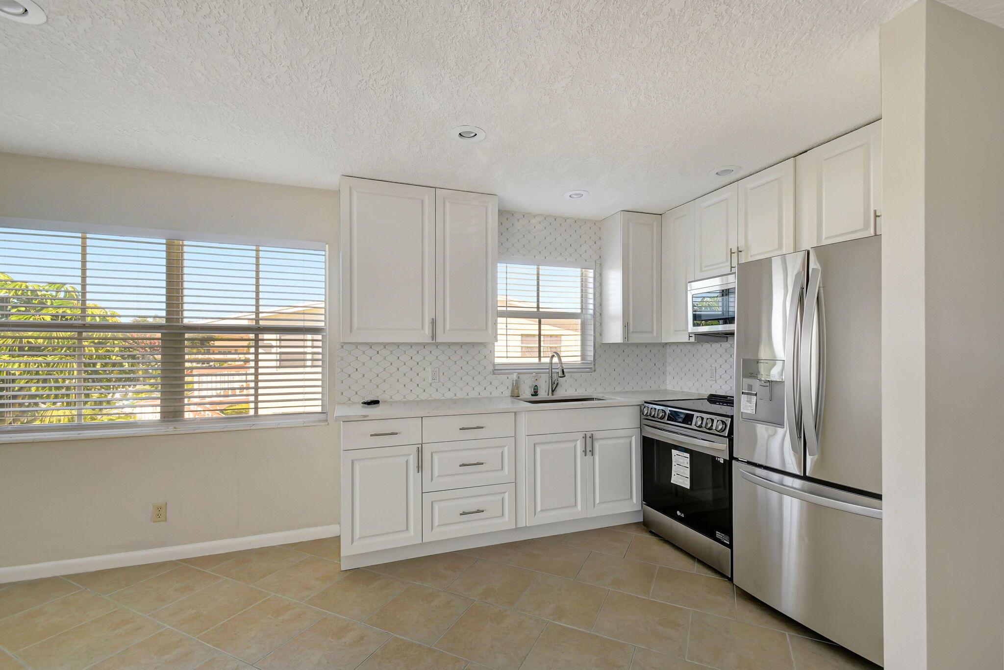10-web-or-mls-Apartment (10)