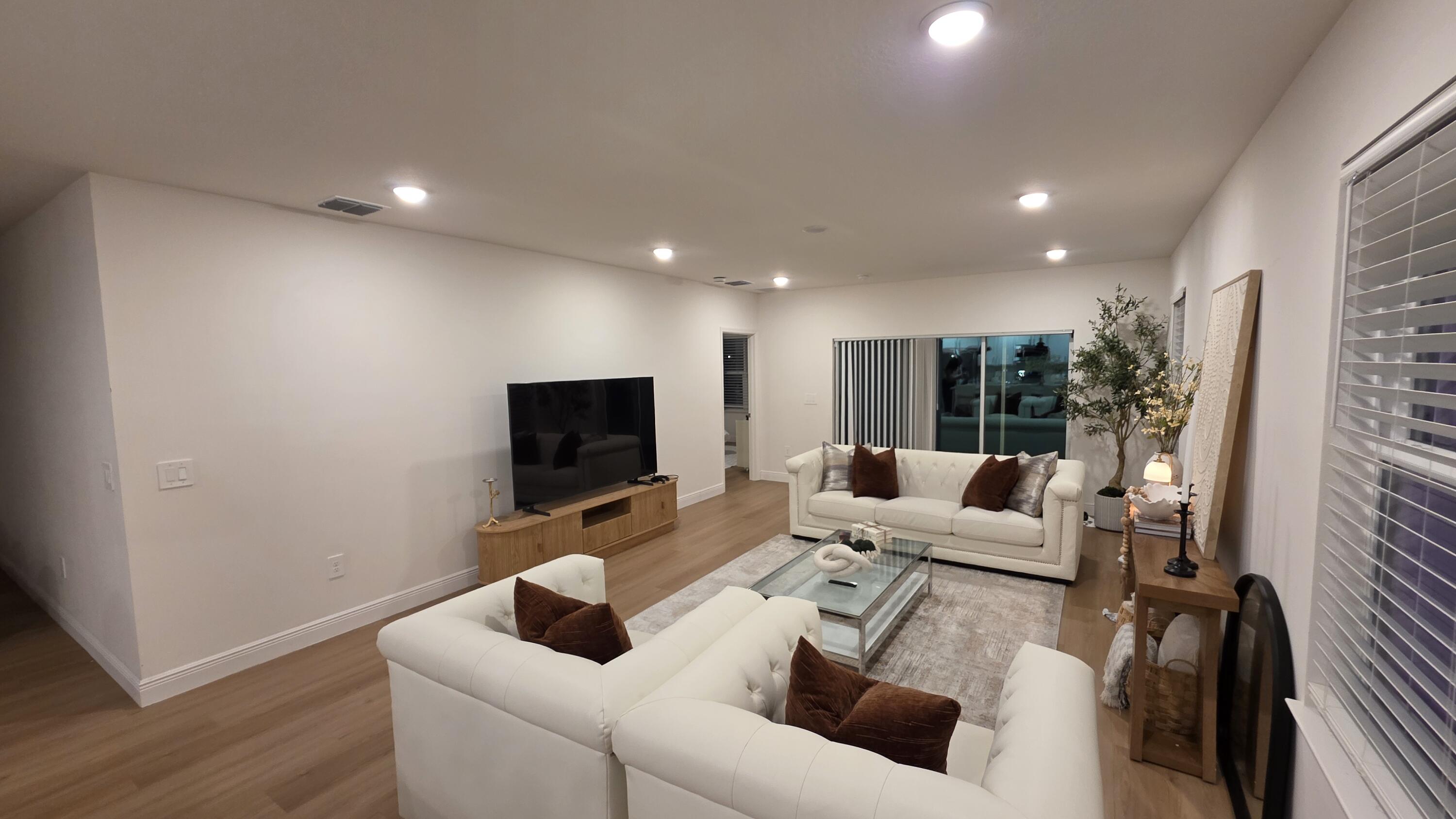 9398 SW Serapis Way (6) 9398 SW Serapis Way (6)