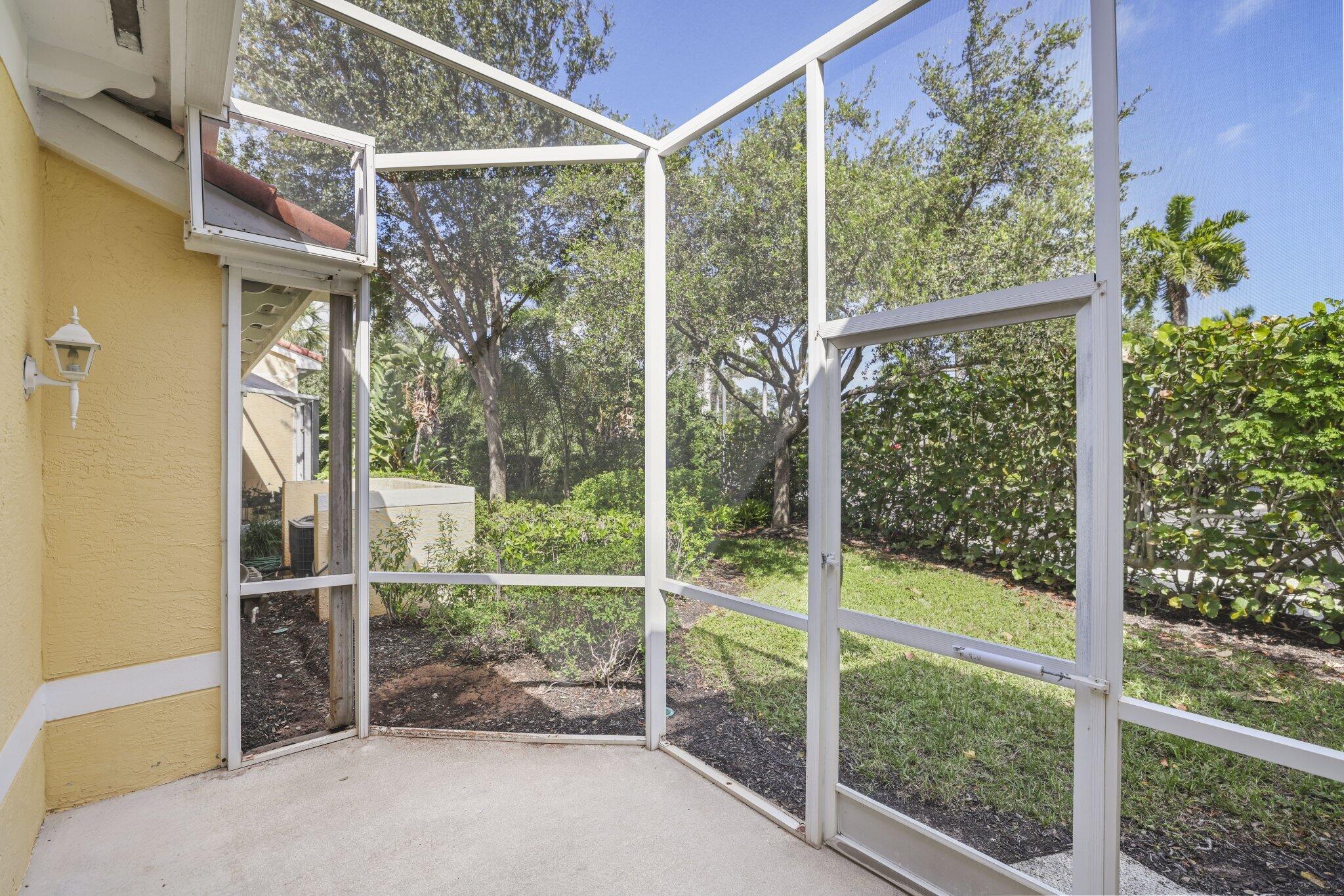 132 Mangrove Bay Way - 30.jpg-SMALL
