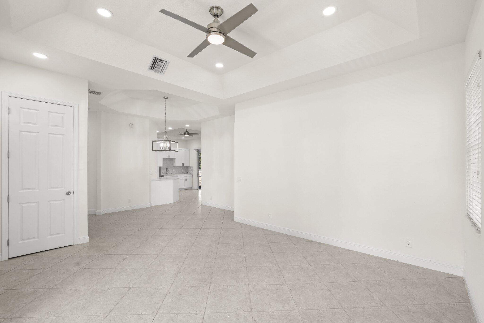 132 Mangrove Bay Way - 10.jpg-SMALL