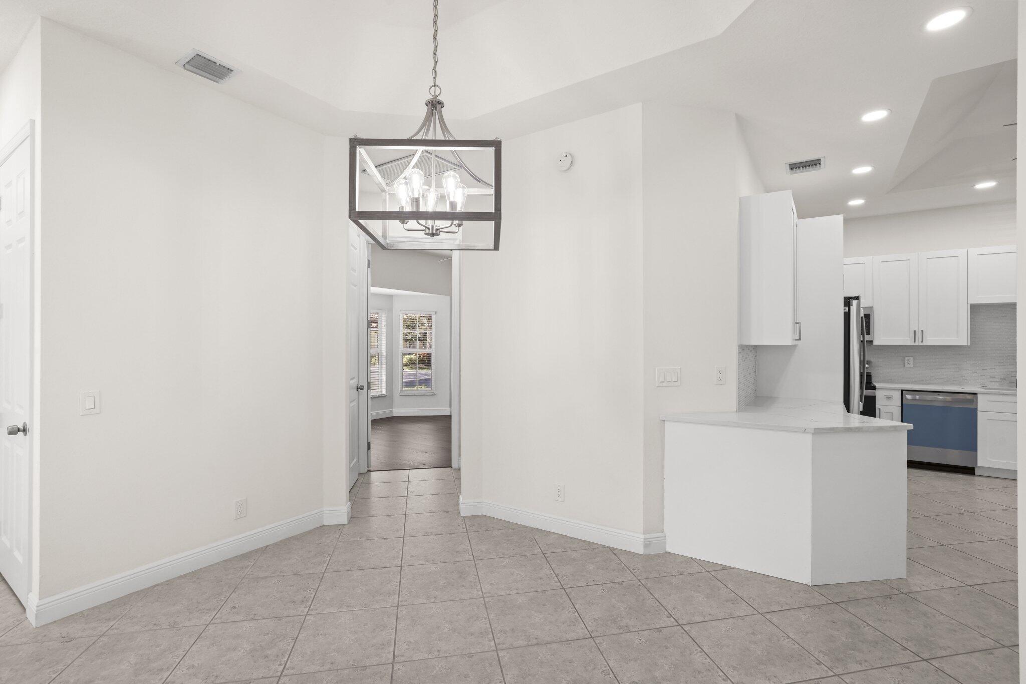 132 Mangrove Bay Way - 12.jpg-SMALL