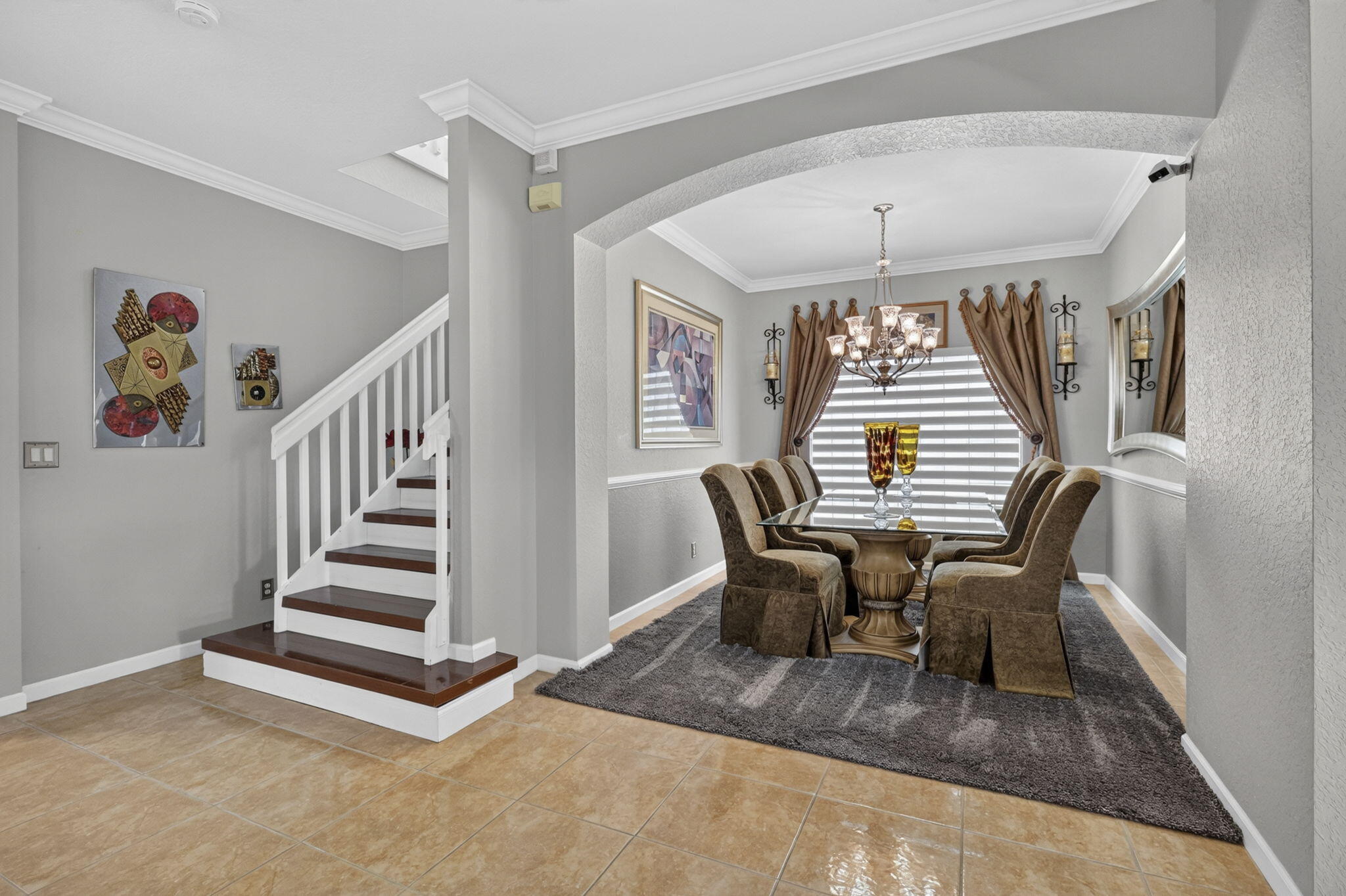 Formal dining room