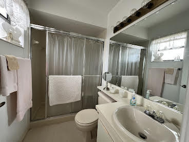 Walk in shower