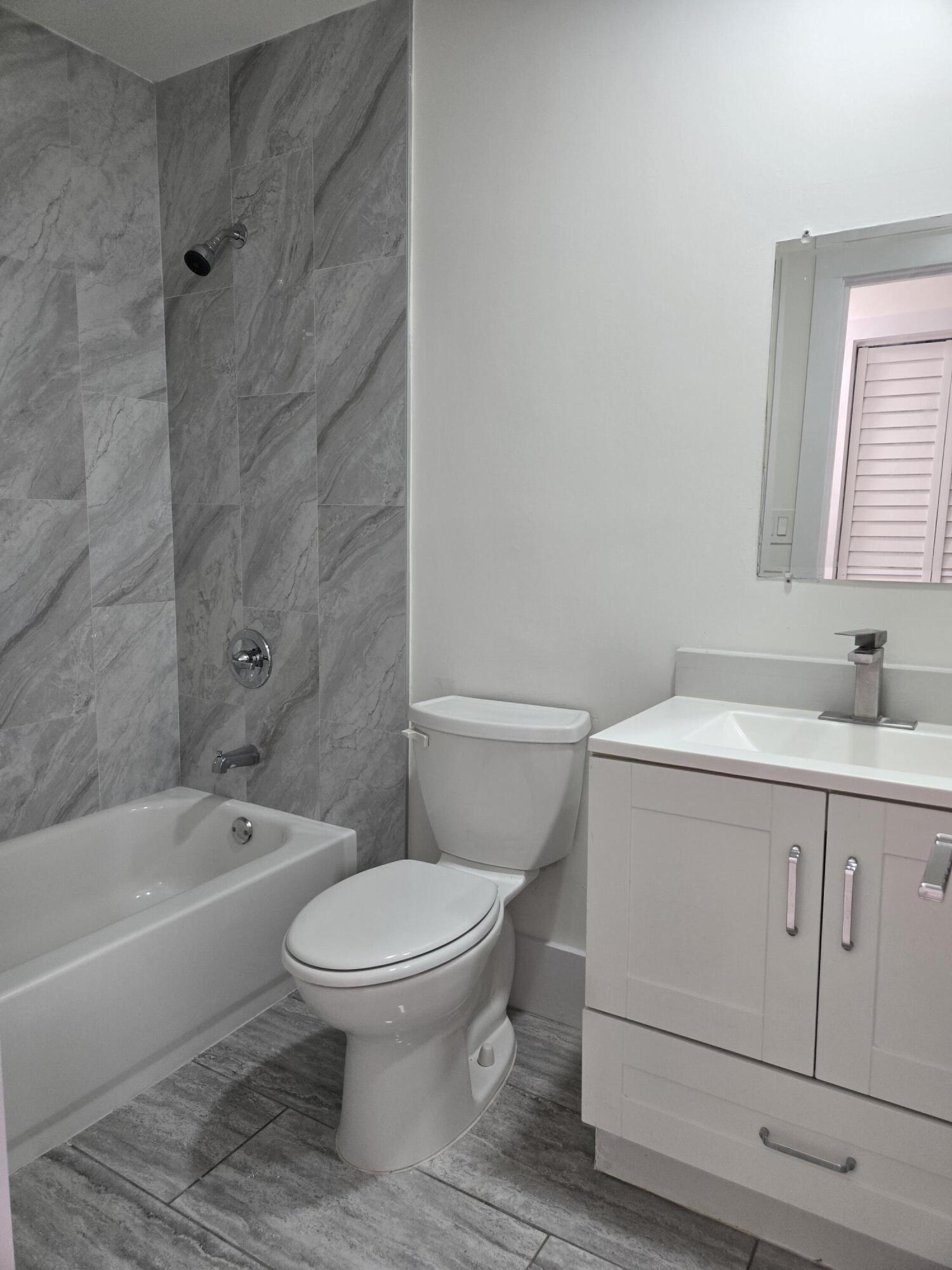 Guest Bathroom Guest Bathroom