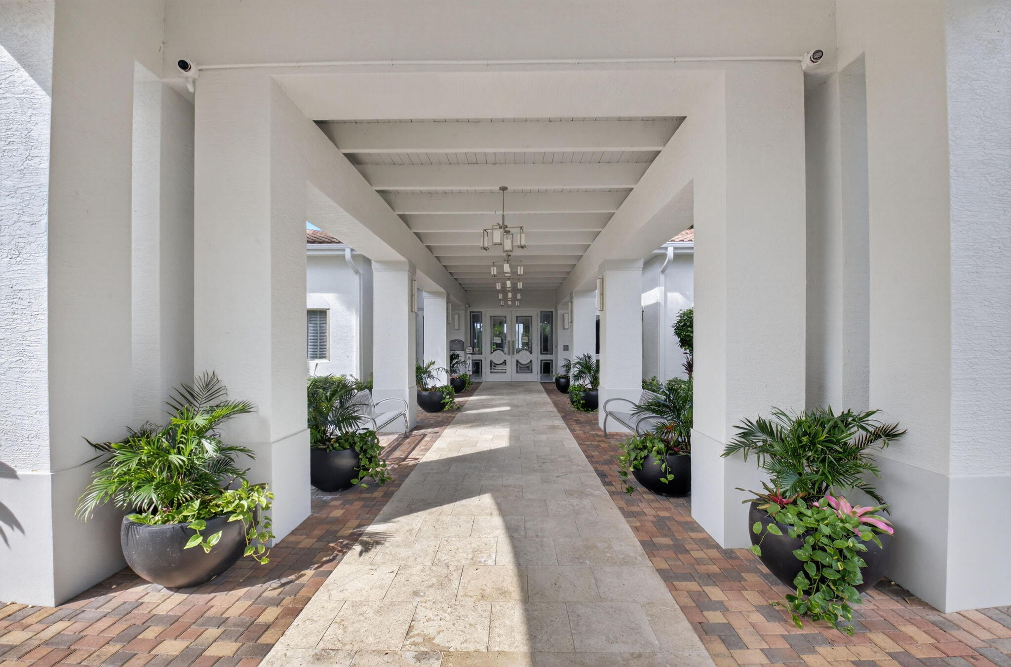 CLUBHOUSE ENTRANCE