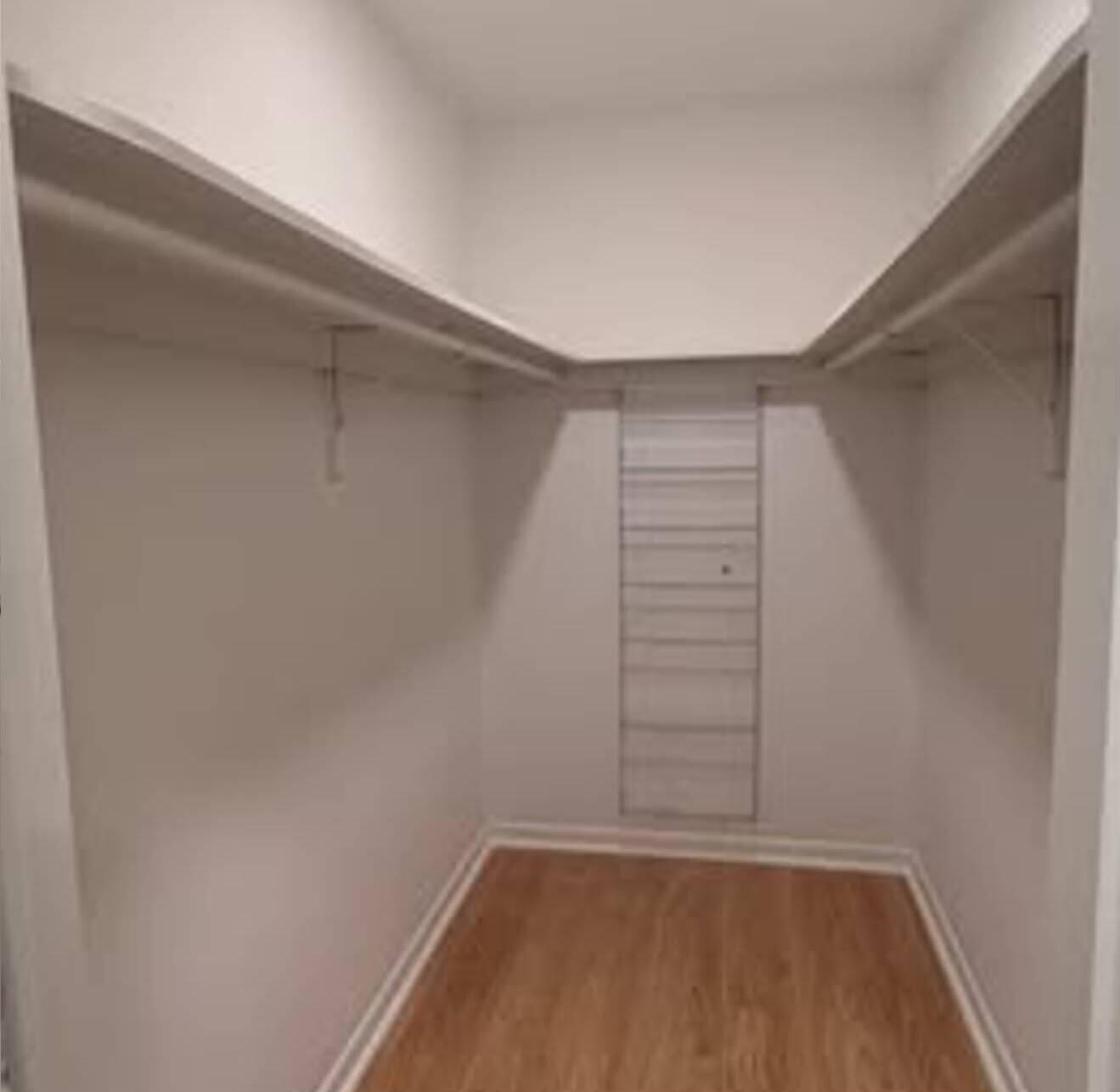 closet closet