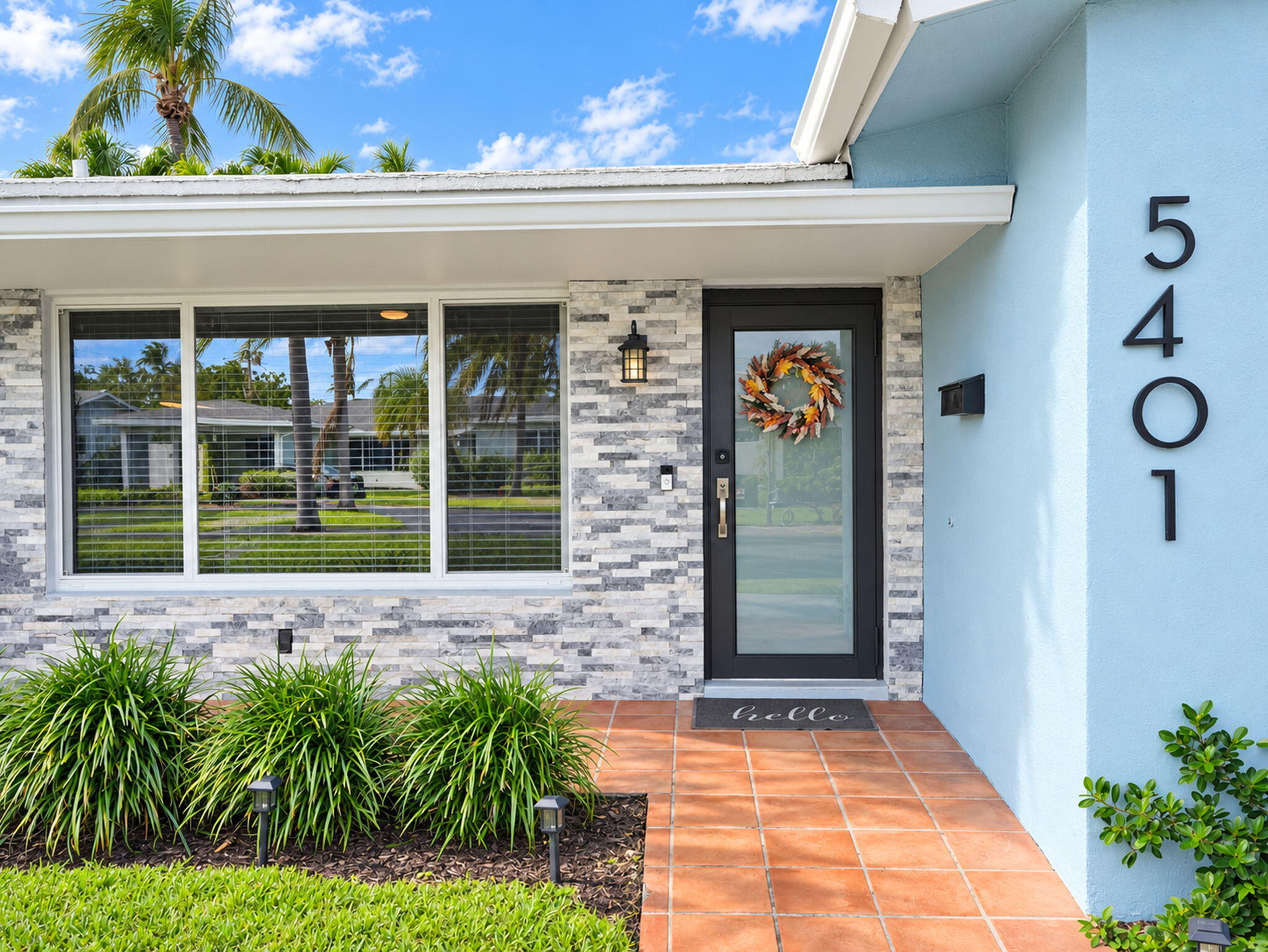 4-web-or-mls-5401_04_Taylor_NE_17th_Terr