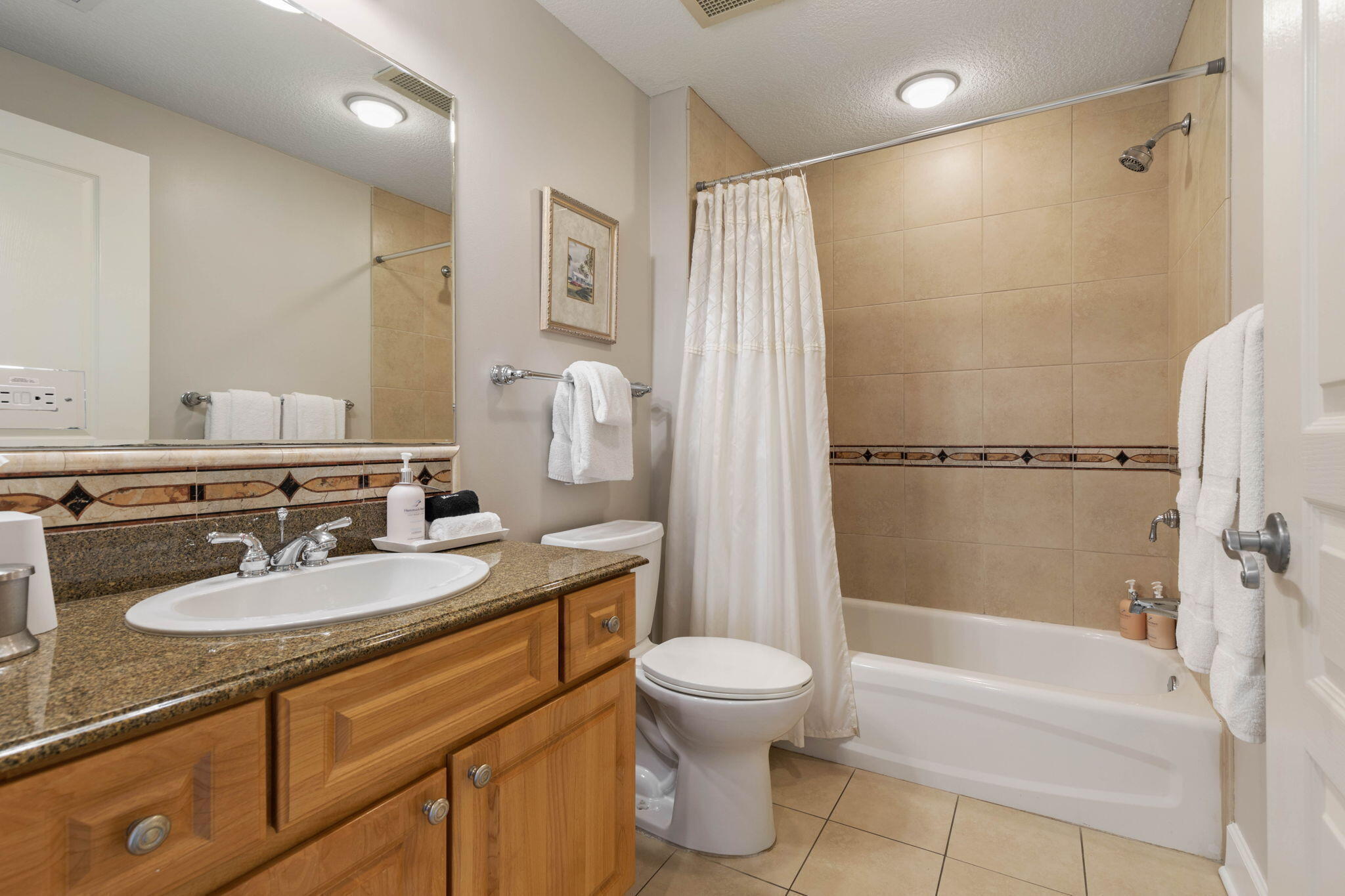 44-web-or-mls-200 Ocean Crest Dr #617-44