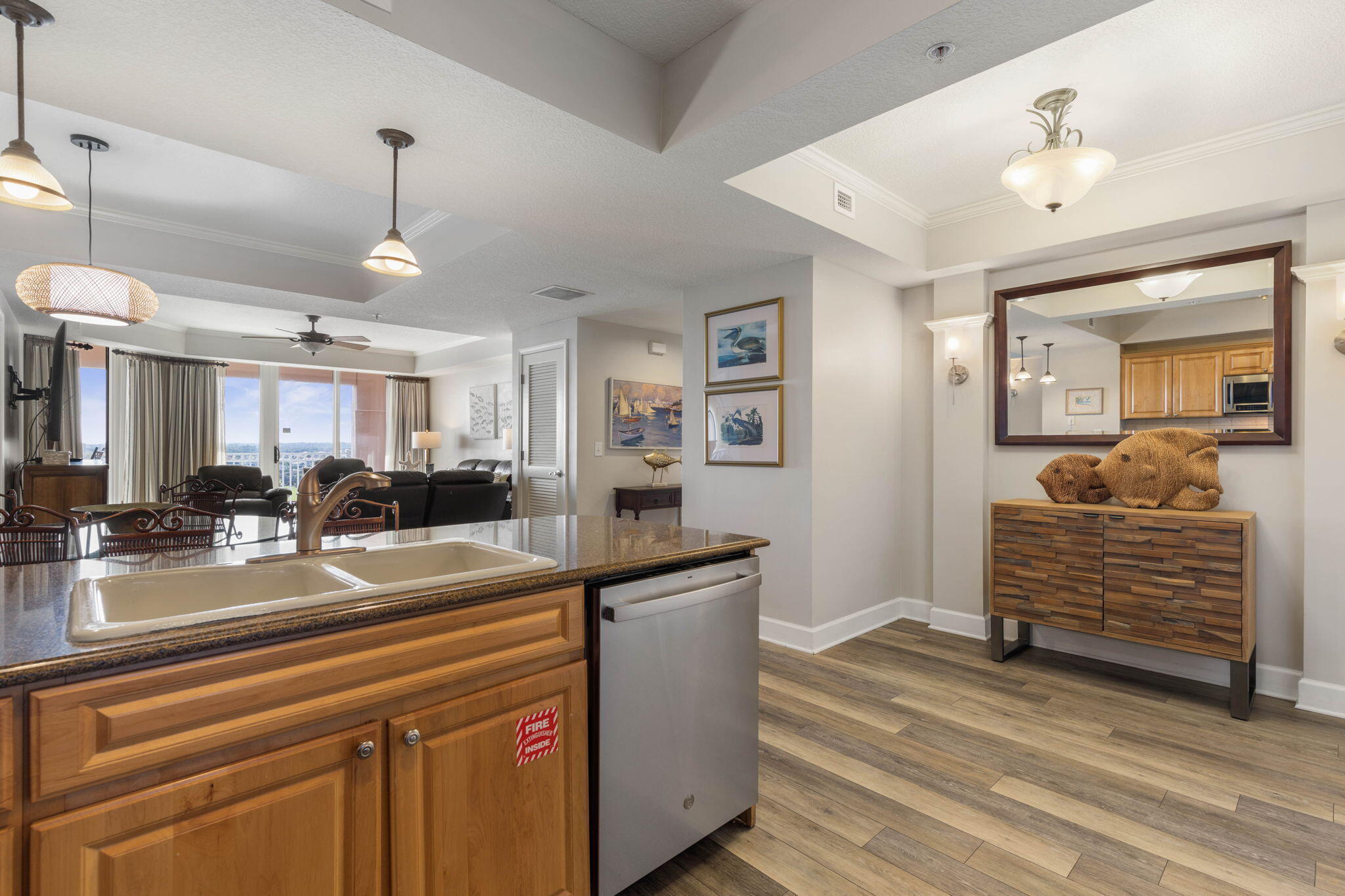 22-web-or-mls-200 Ocean Crest Dr #617-22
