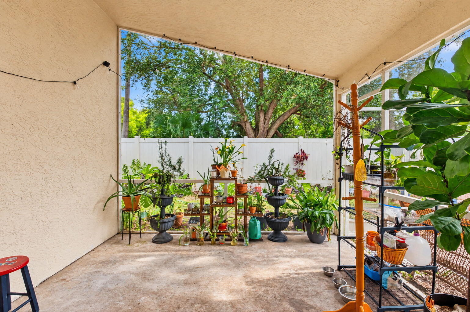 Screen Porch North