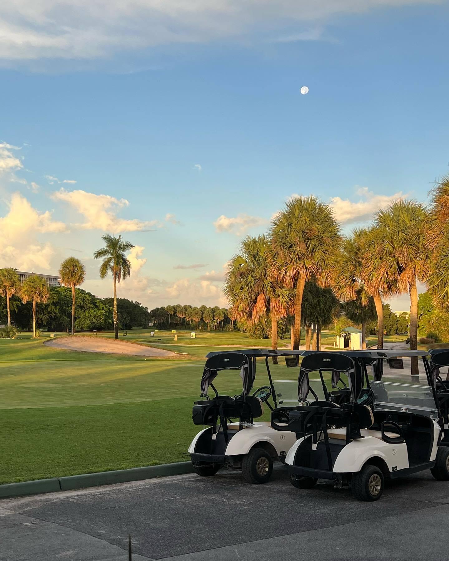 Close to Multiple Pay-to-Play Golf Courses