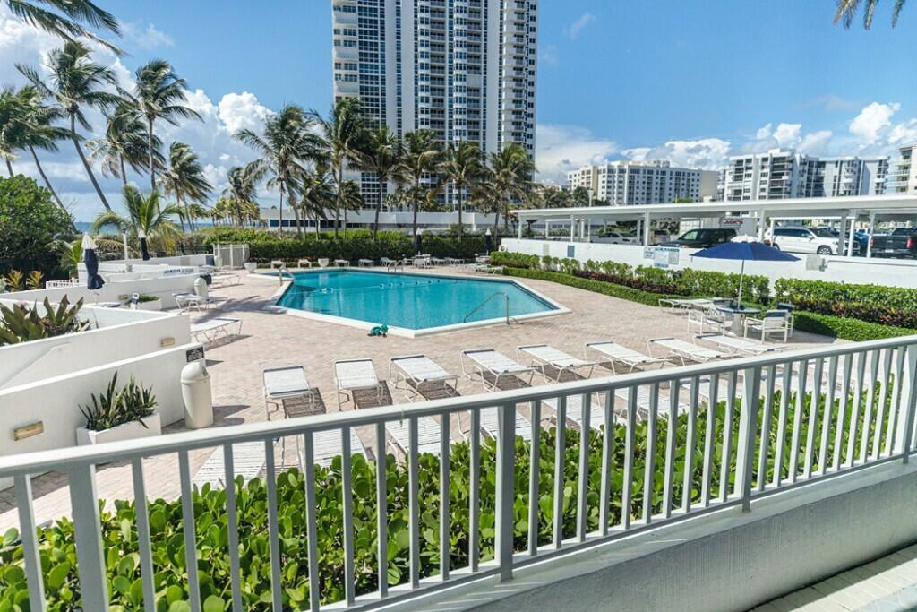 ocean-front-3-claridge-pompano-beach-nie