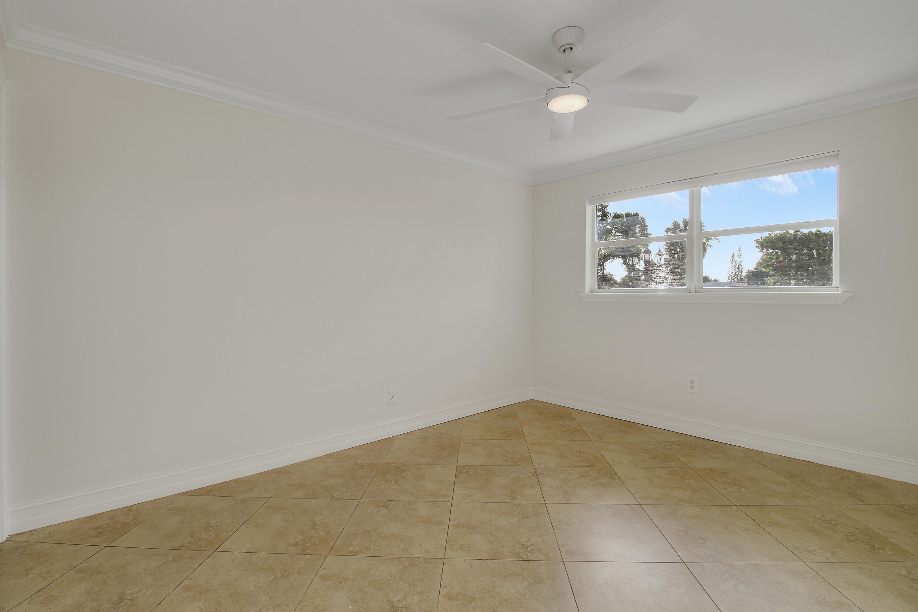 Suite 2