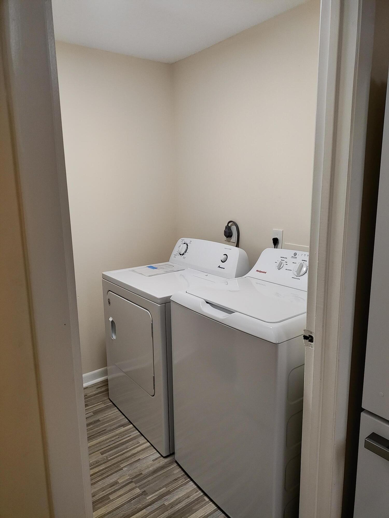 Newer washer with dryer included