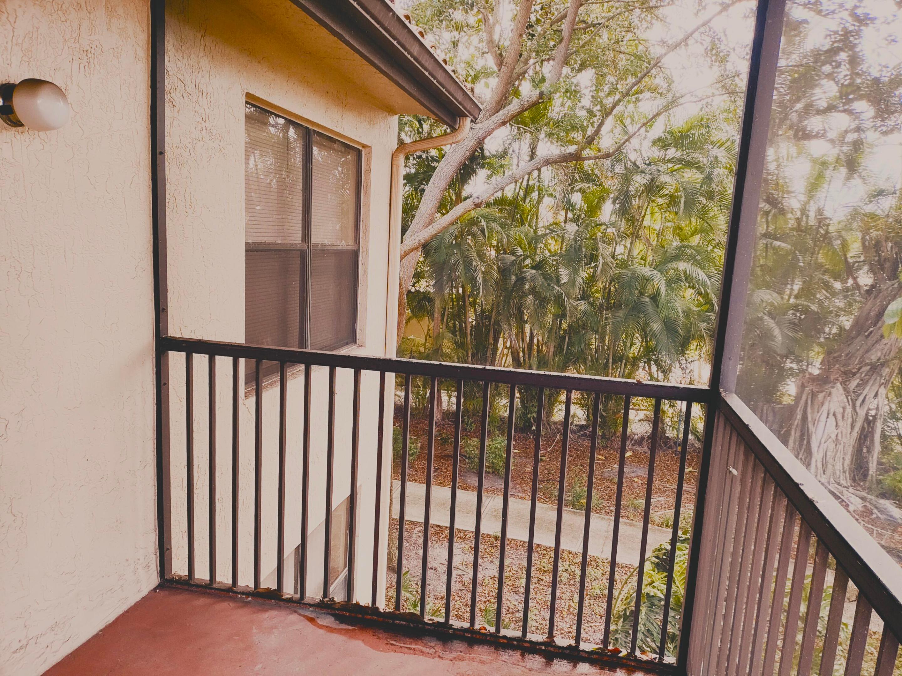 Screened in patio