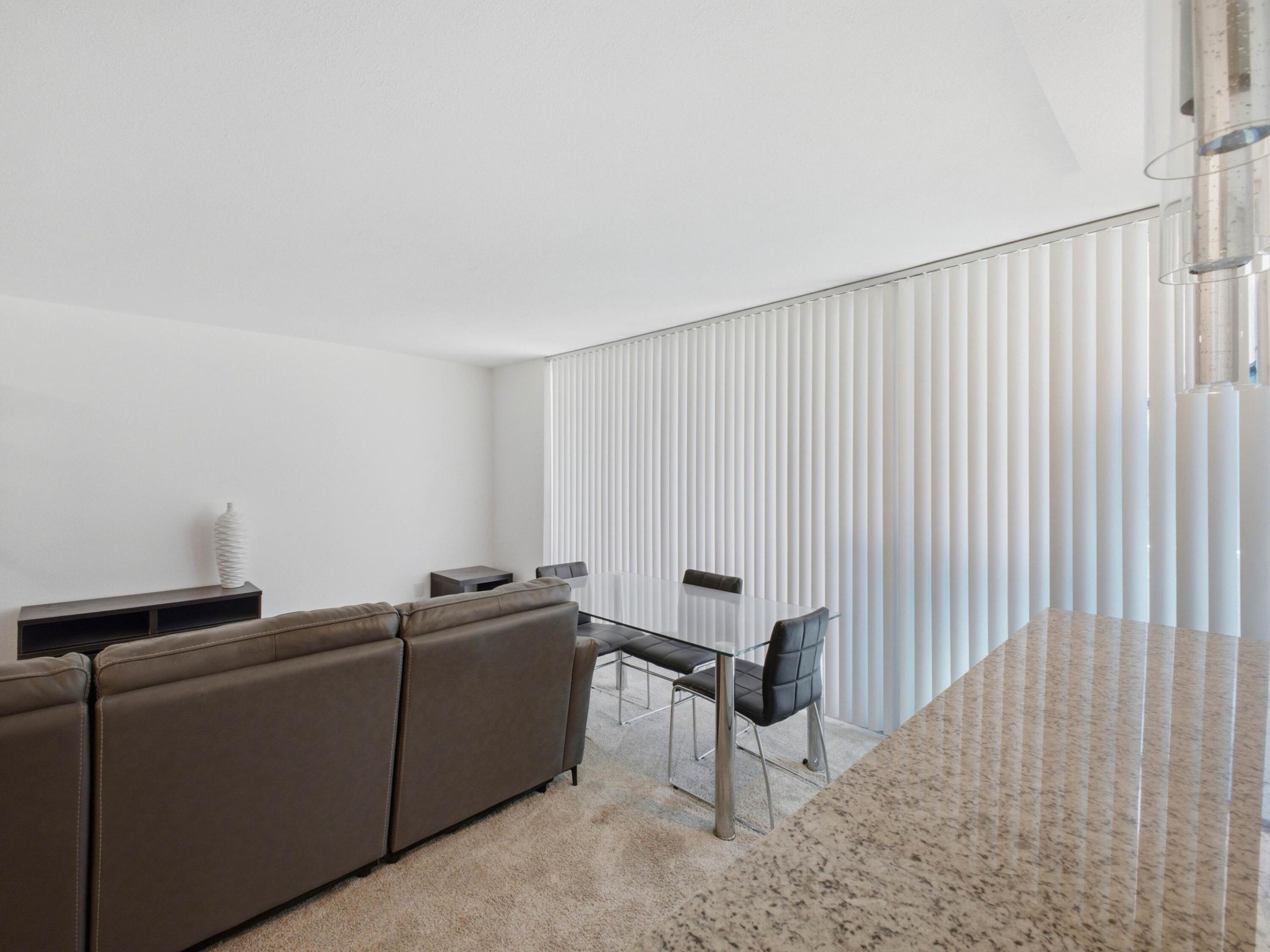 Living DIning Living DIning