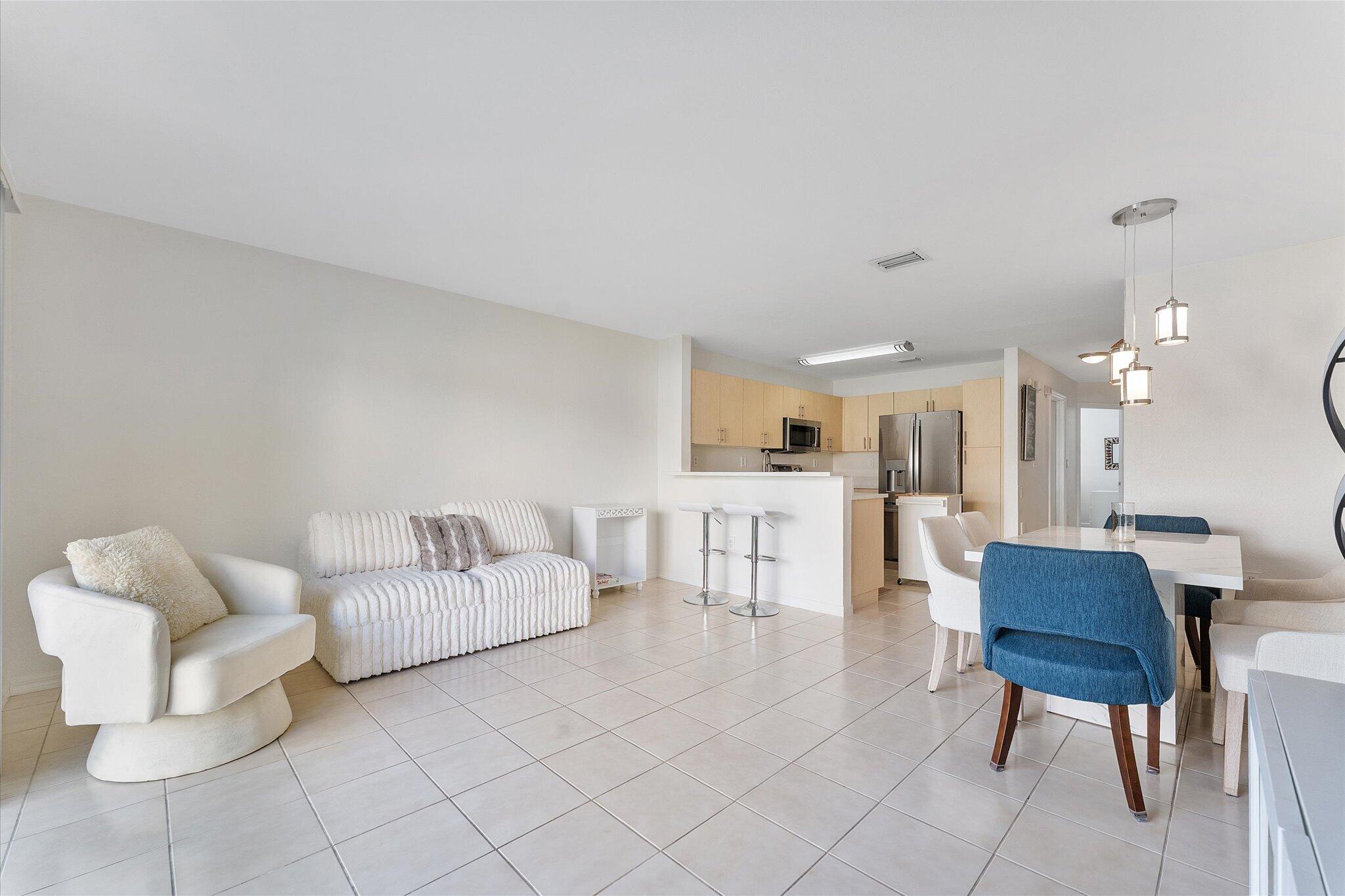 03-3182 SW 129th Ave_003