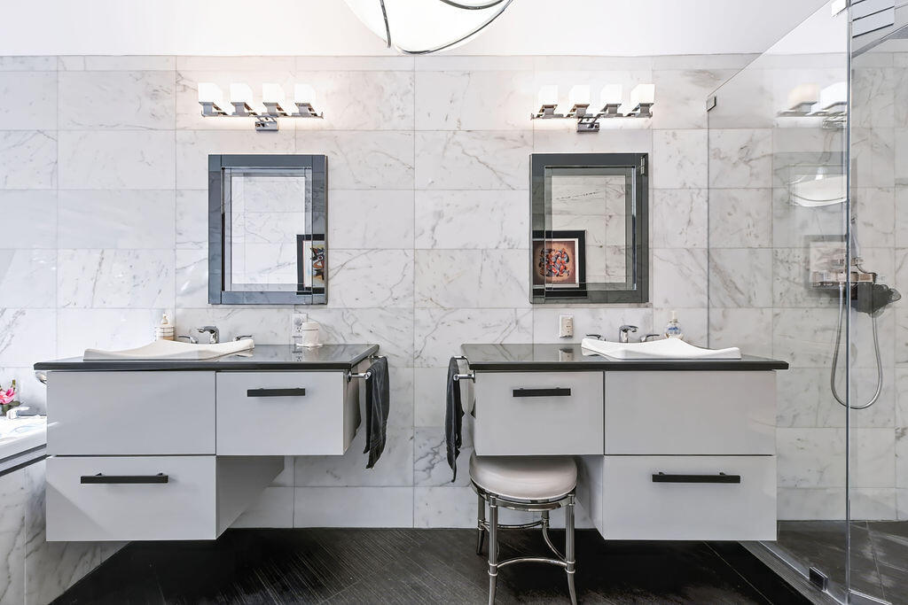 15408StrathearnDrive-35