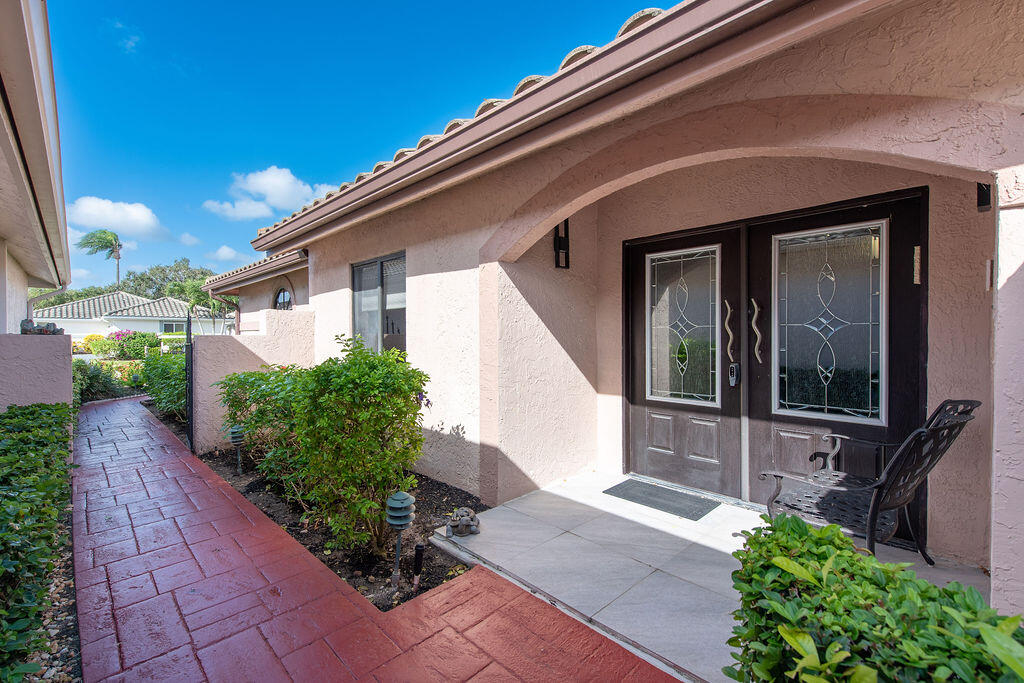 15408StrathearnDrive-4