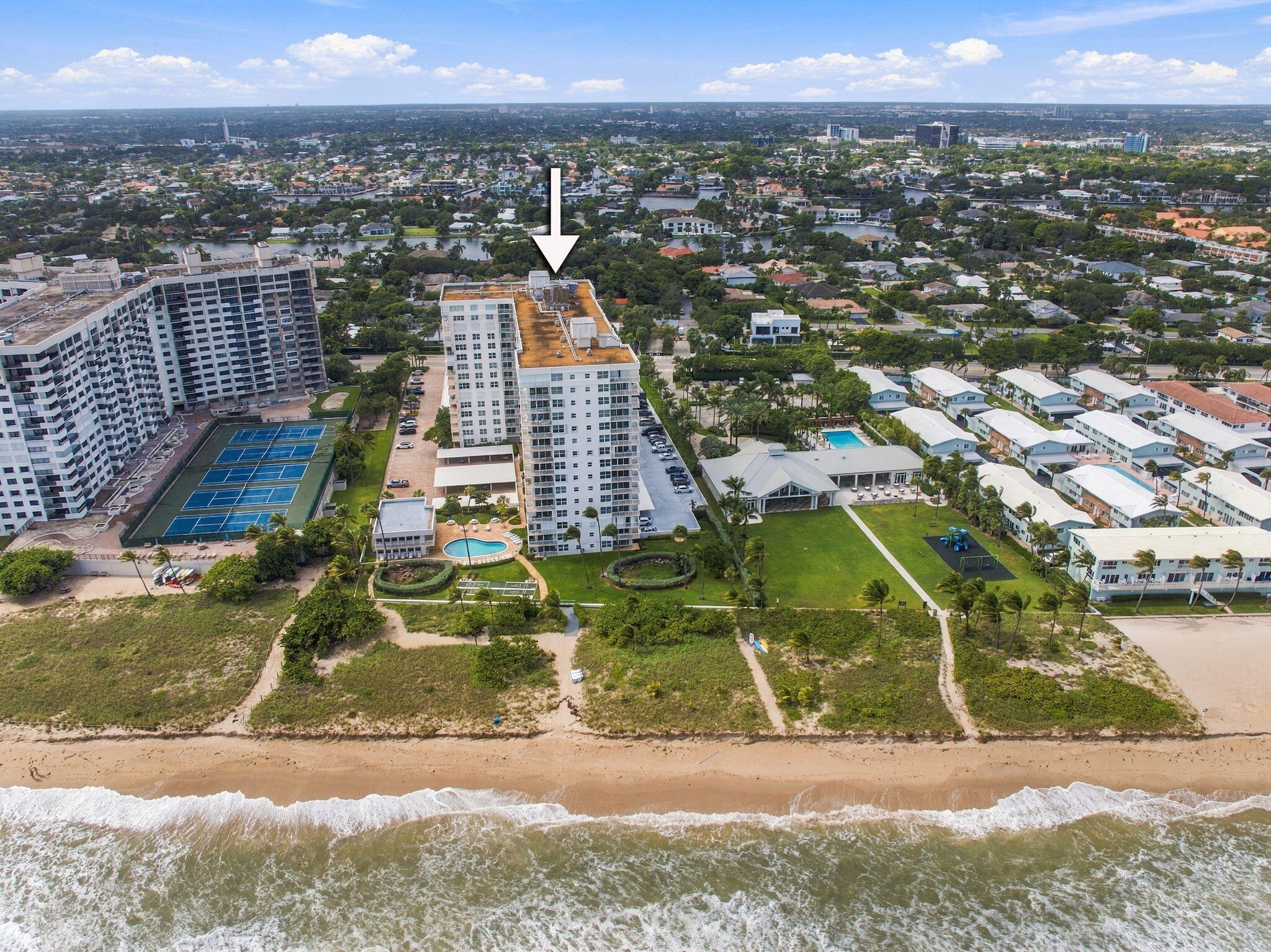 48-web-or-mls-5200-n-ocean-blvd-1112