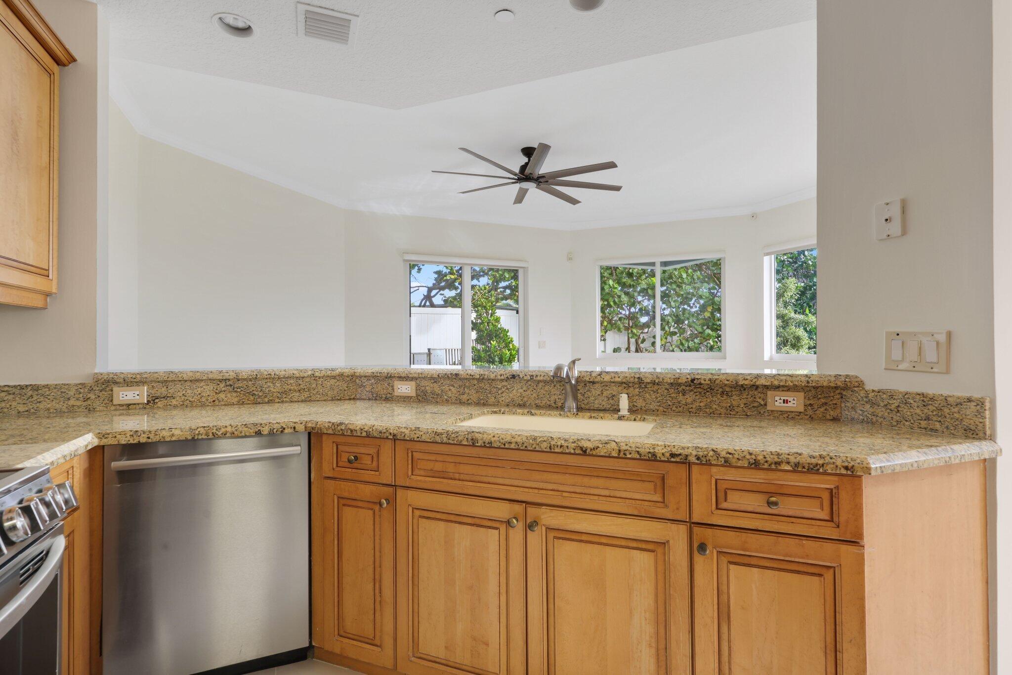 1835 South Ocean Boulevard - 16.jpg-SMAL