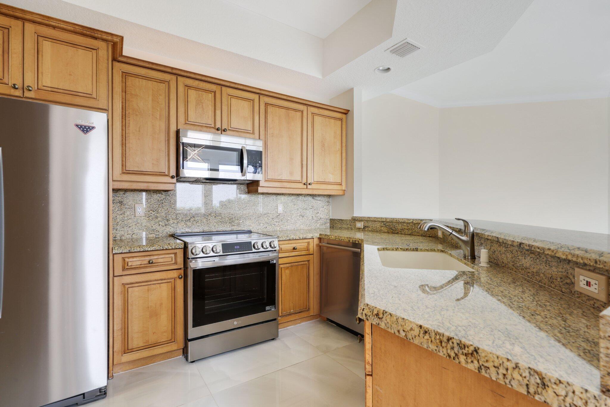 1835 South Ocean Boulevard - 14.jpg-SMAL