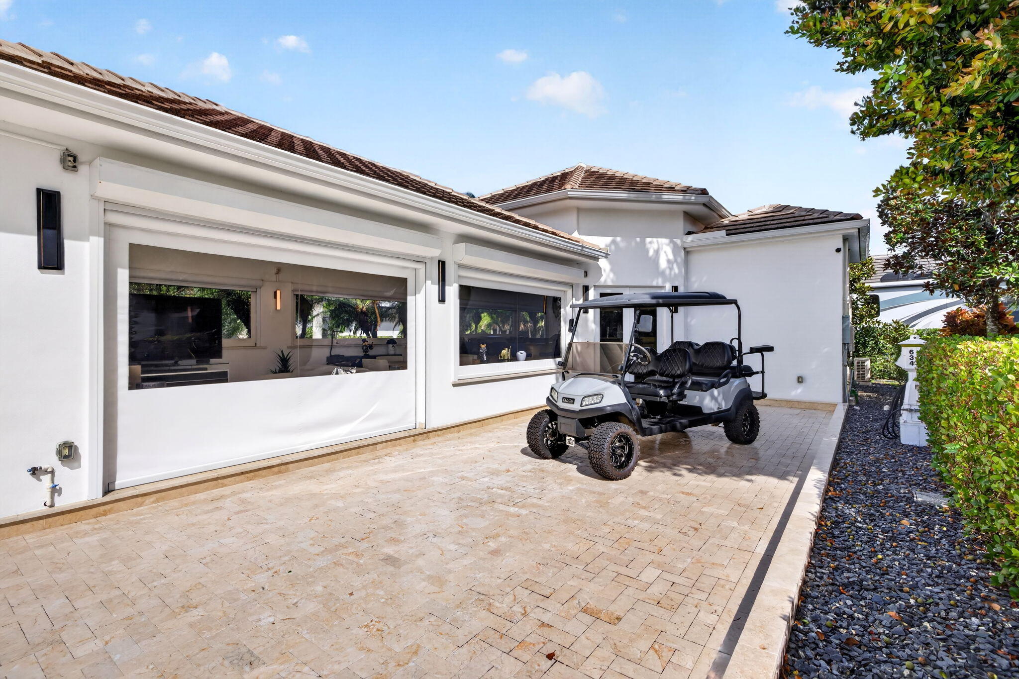 8-web-or-mls-699A4414 8-web-or-mls-699A4414