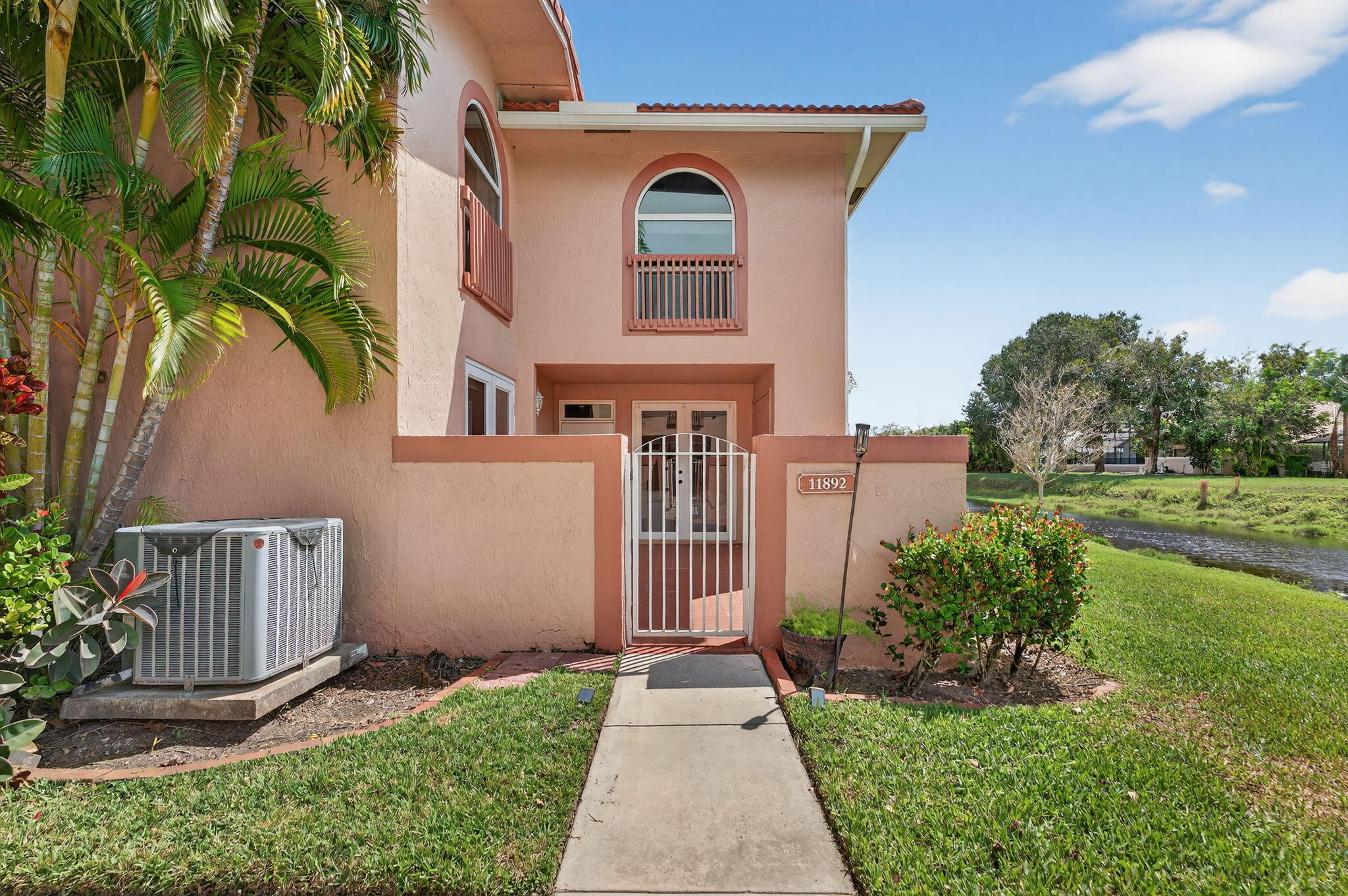 Front of Townhome