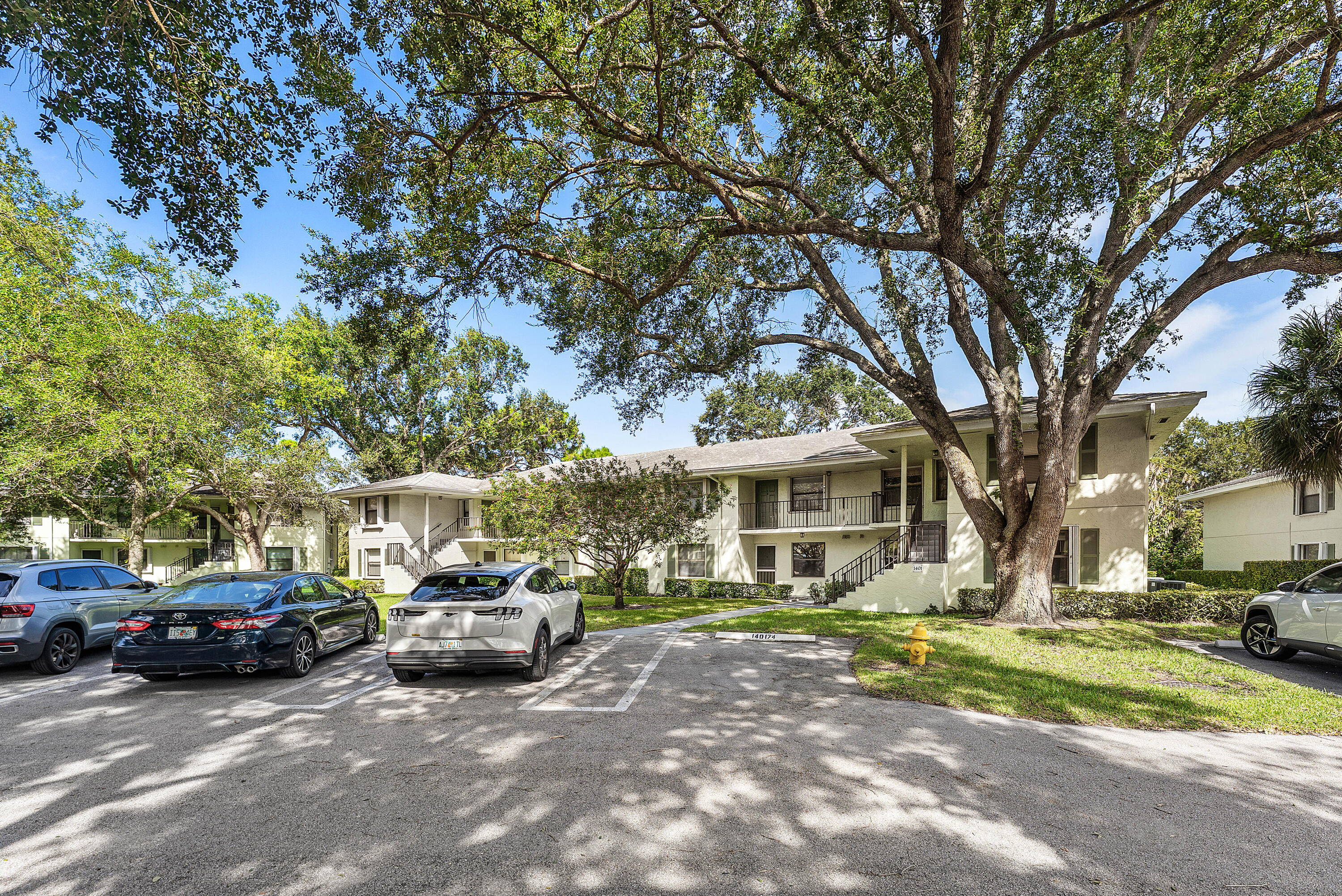 001-1401SabalRidgeCircle-F-PalmBeachGard