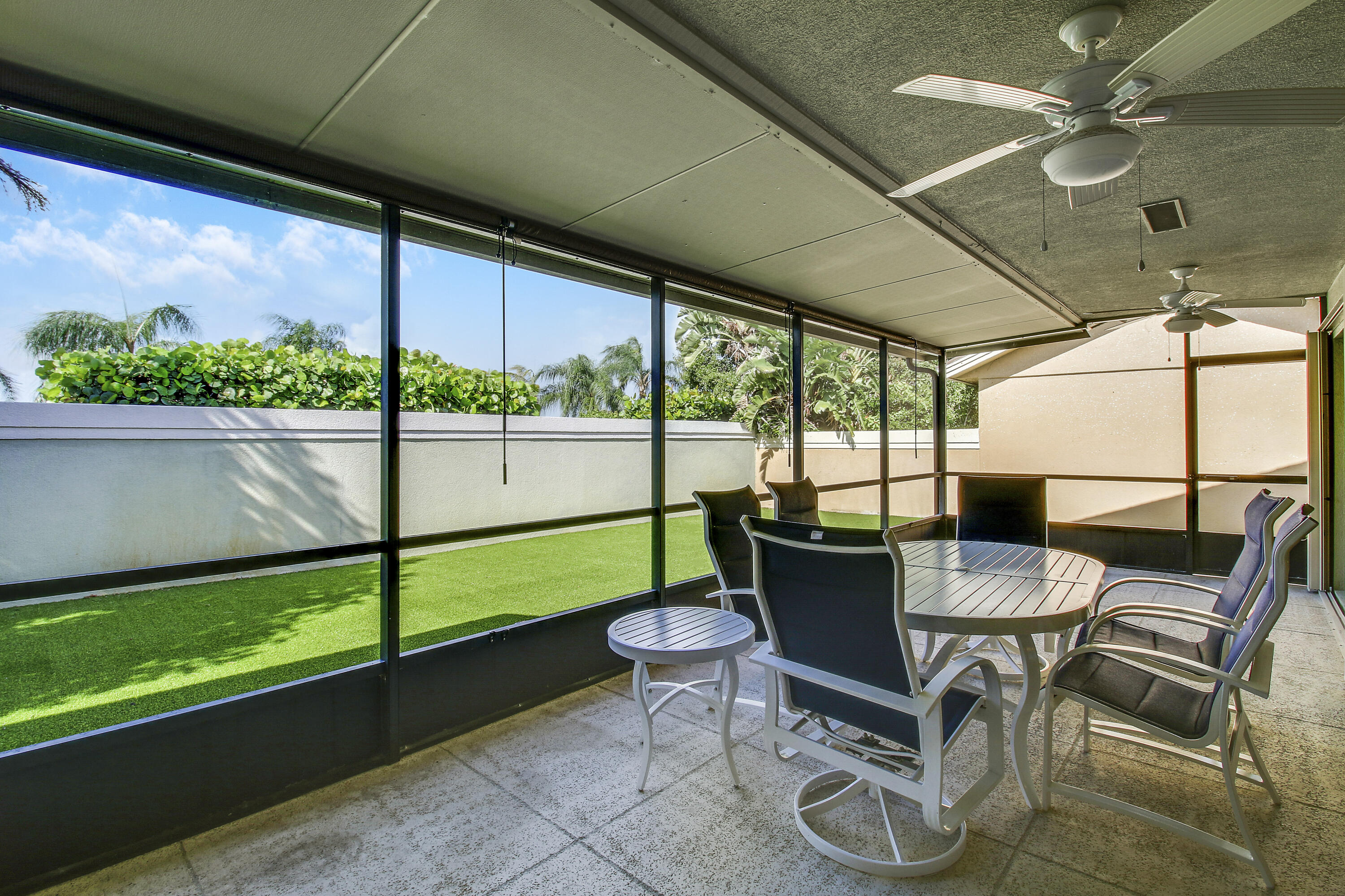 218 RIDGE RD