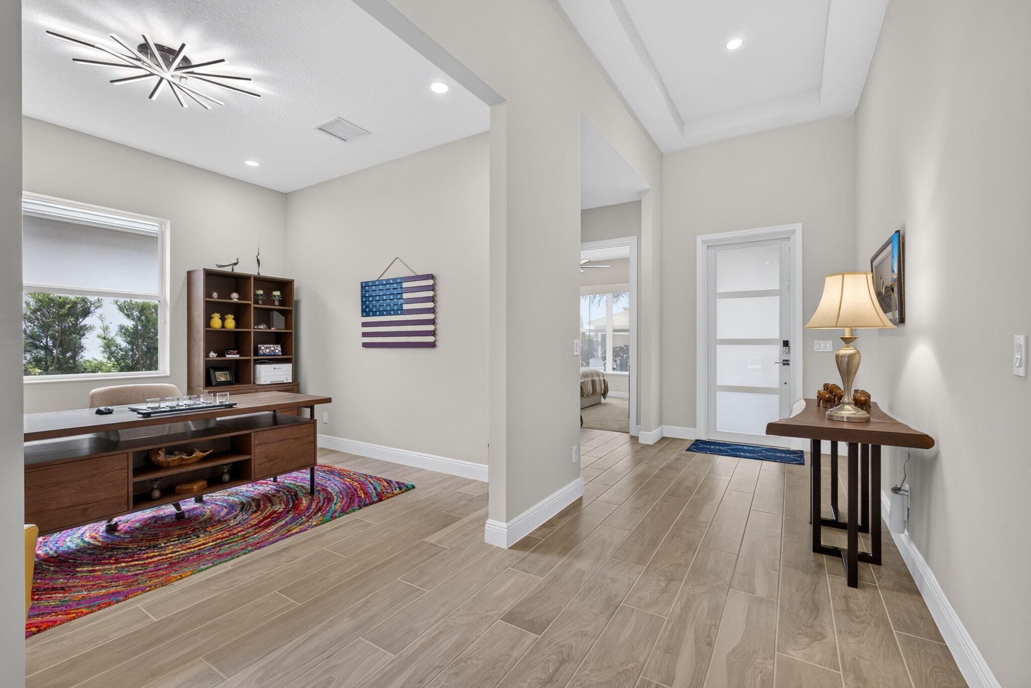 Foyer/office