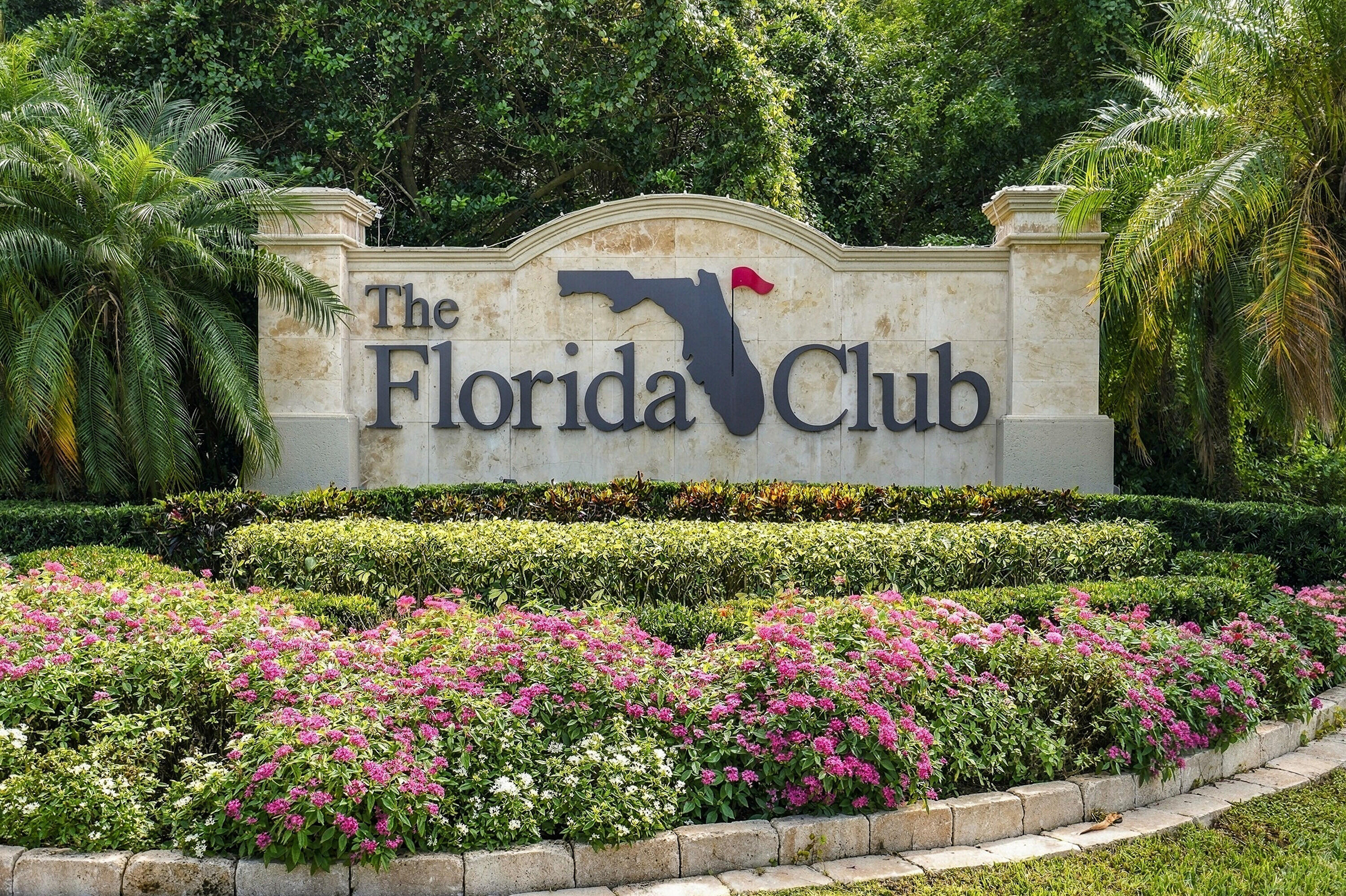 The Florida Club Entrance Sign