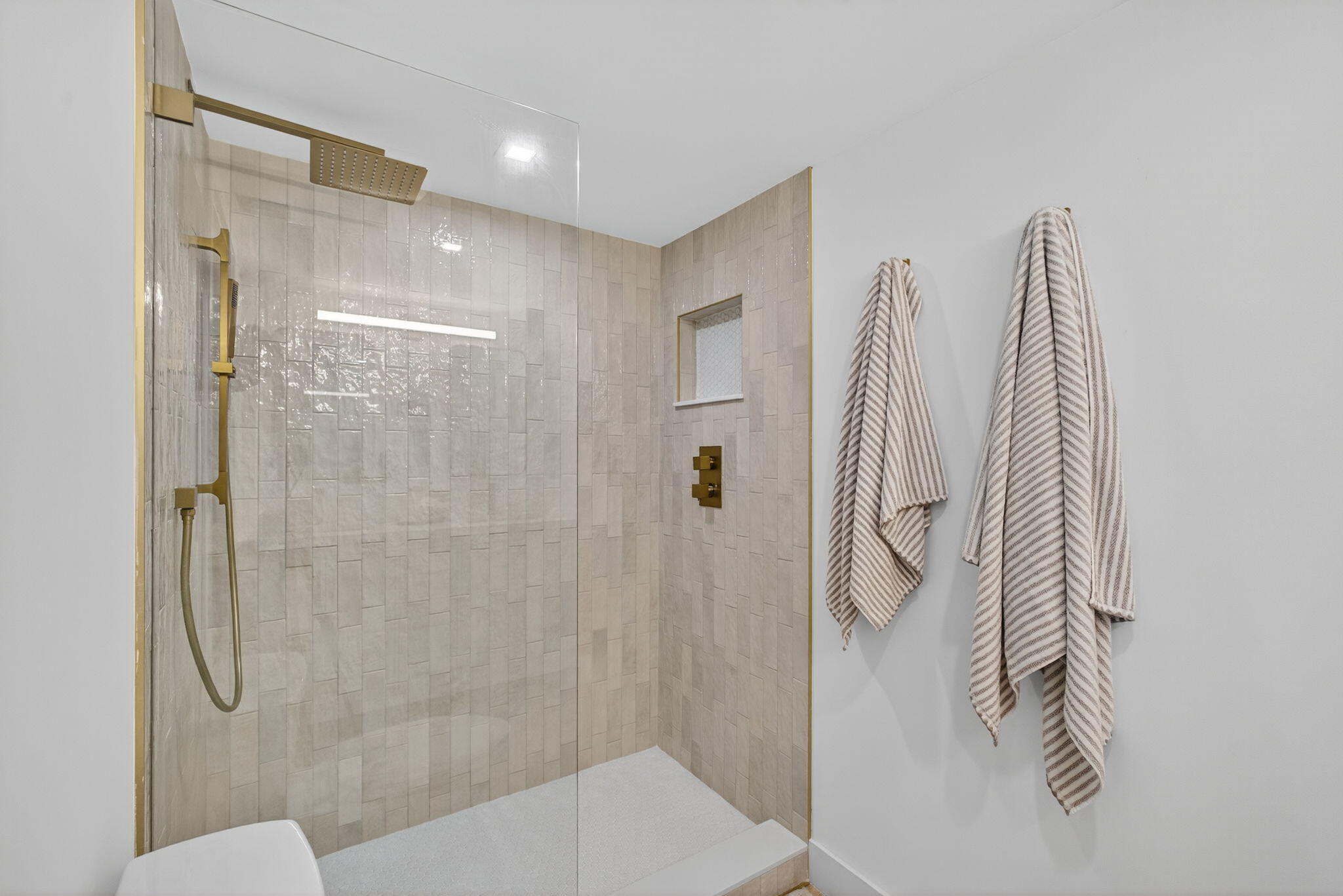 44-web-or-mls-029_5D1A4298