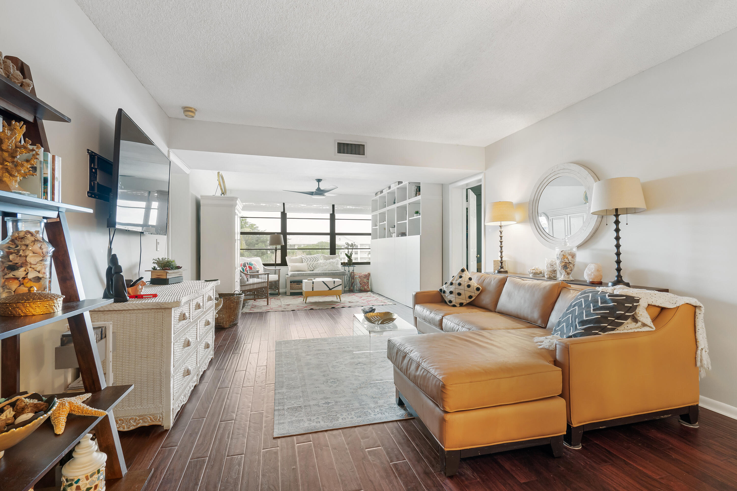 6037BalboaCirSuite40317-2