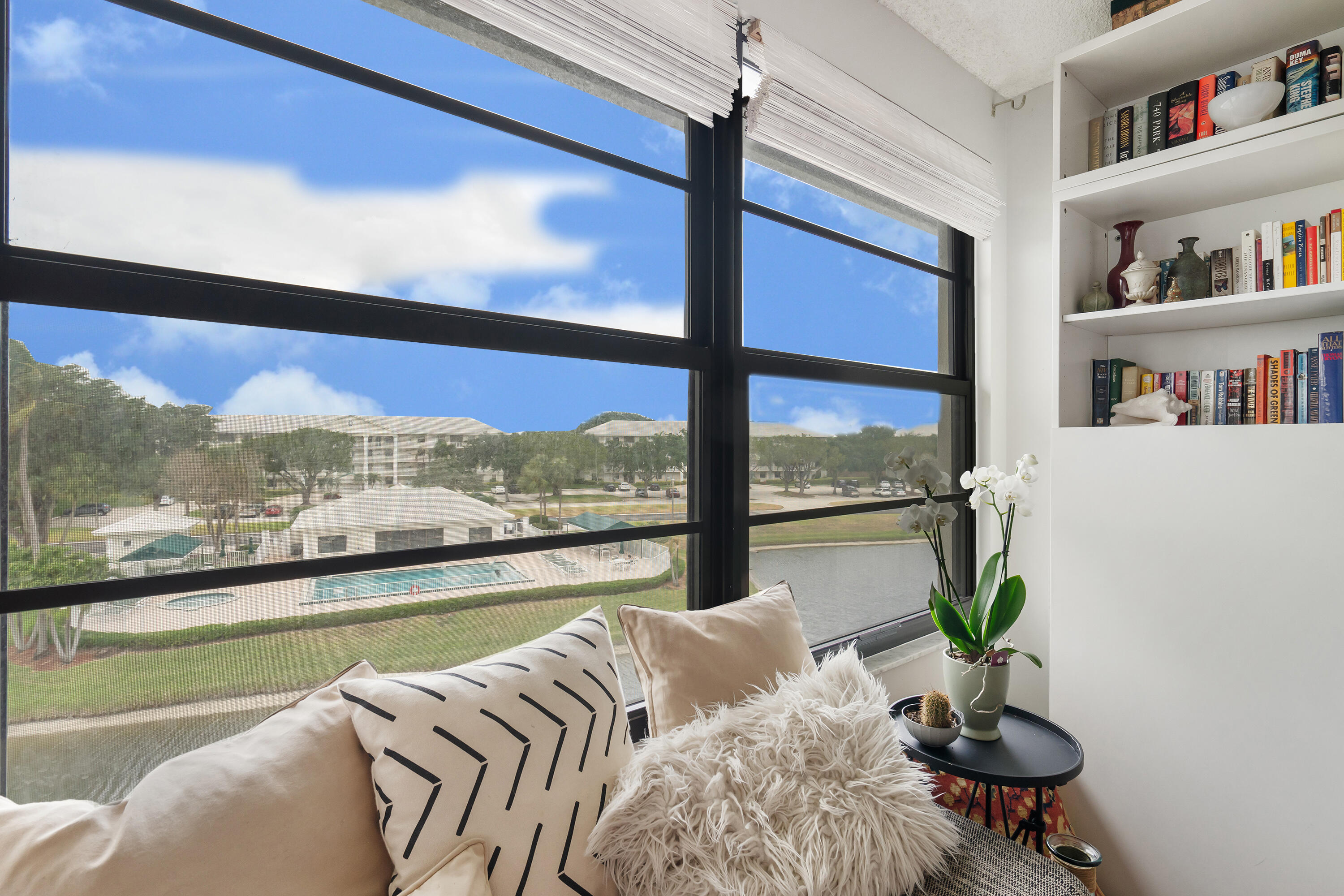 6037BalboaCirSuite40310-3