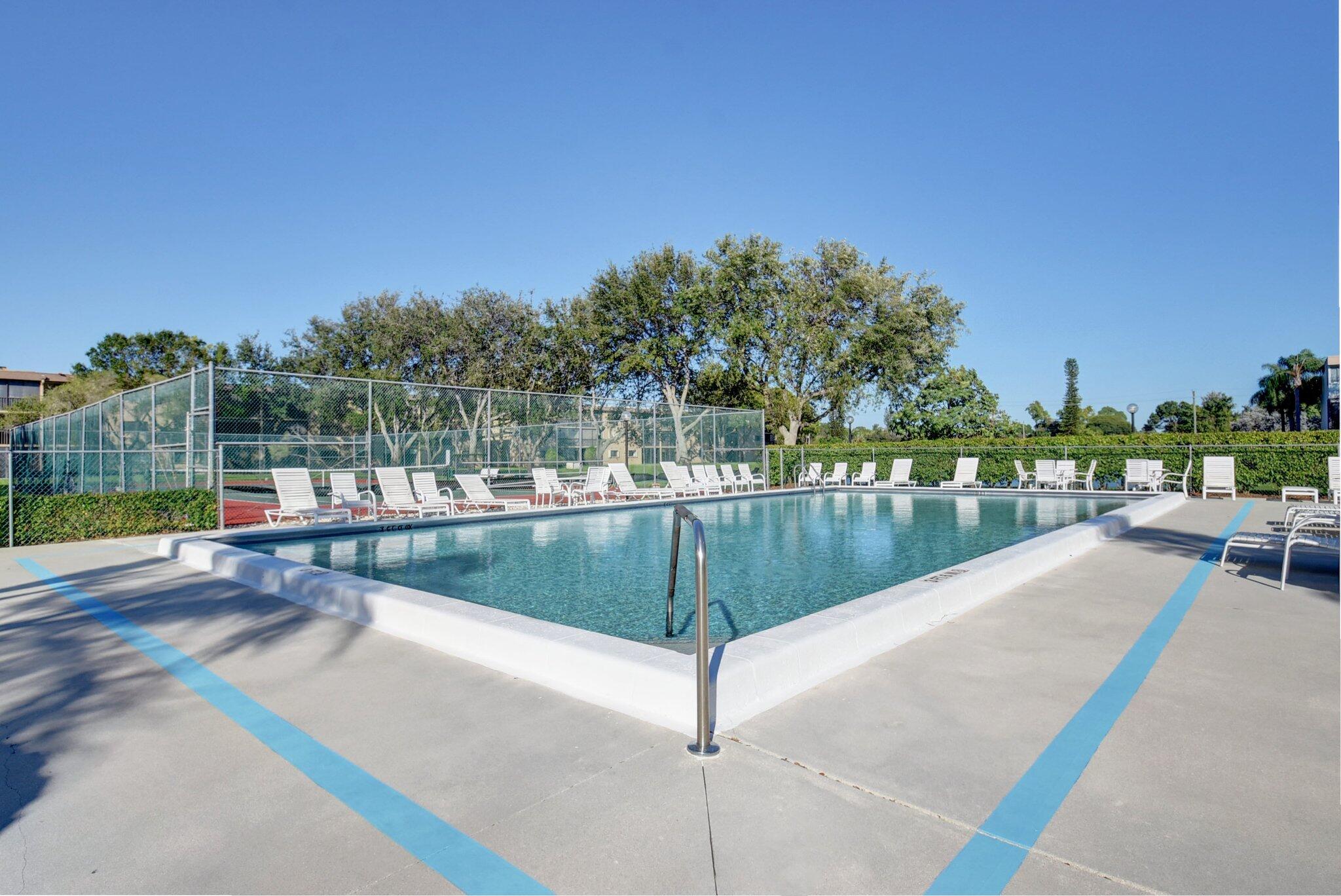 02_65-web-or-mls-Lakes of Delray (28)
