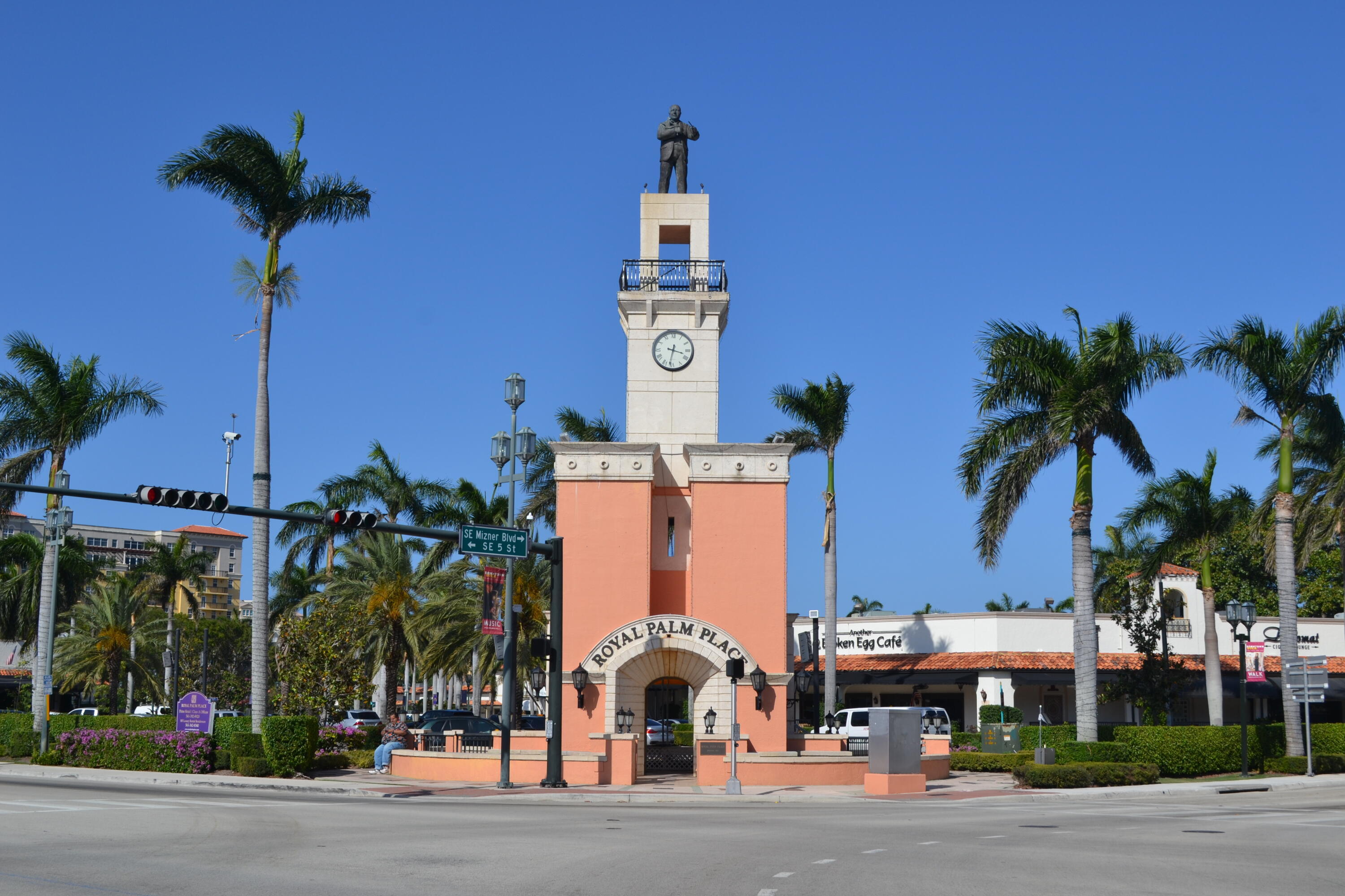 Royal Palm Place