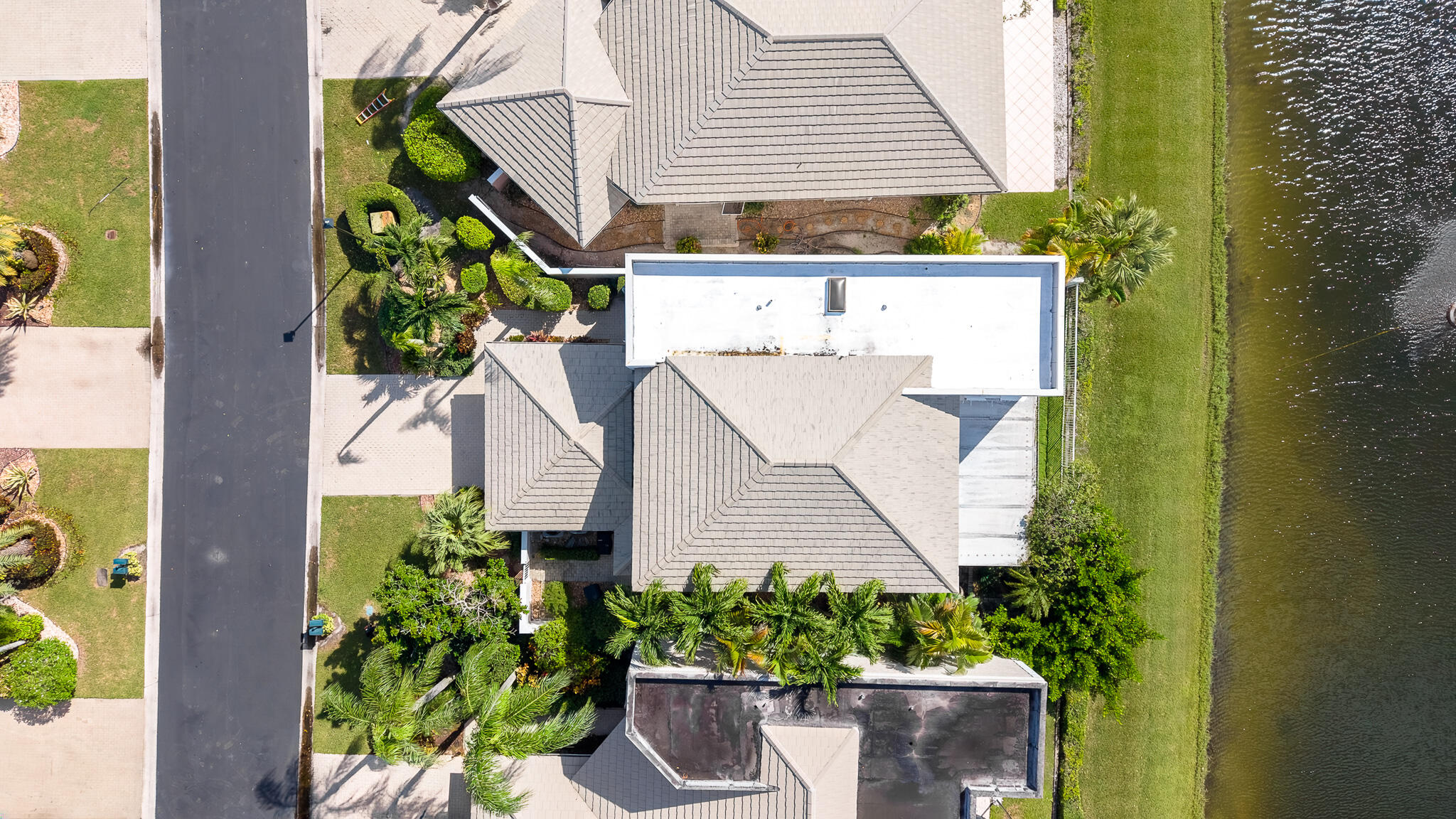 DJI_20261020145703_0945_D-Edit