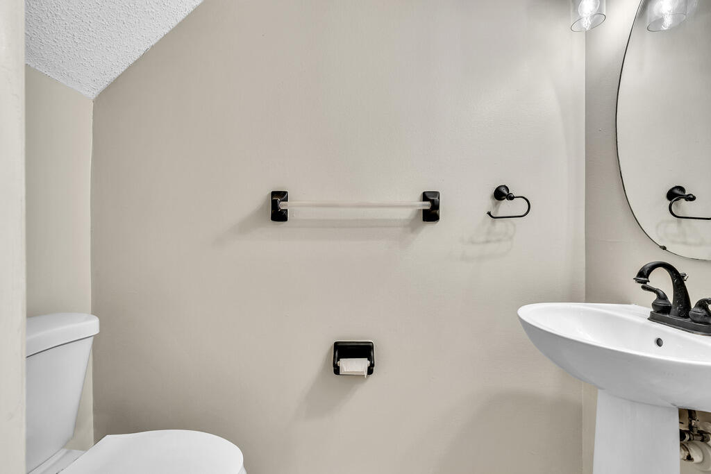 Downstairs half bath