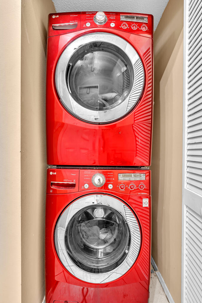Washer-Dryer